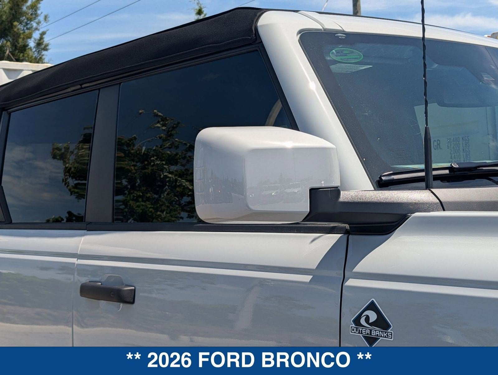 2026 Ford Bronco Outer Banks