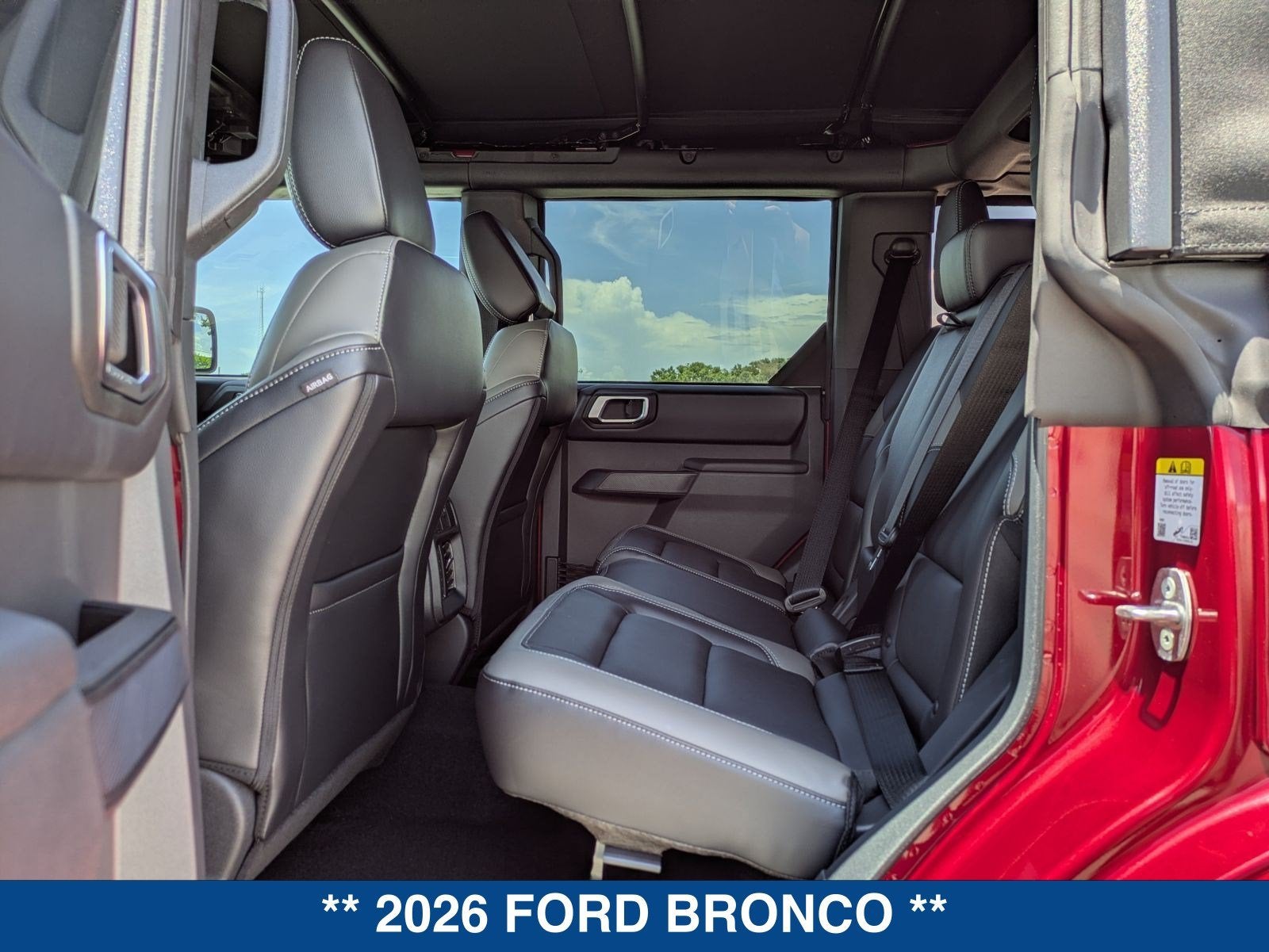 2026 Ford Bronco Outer Banks