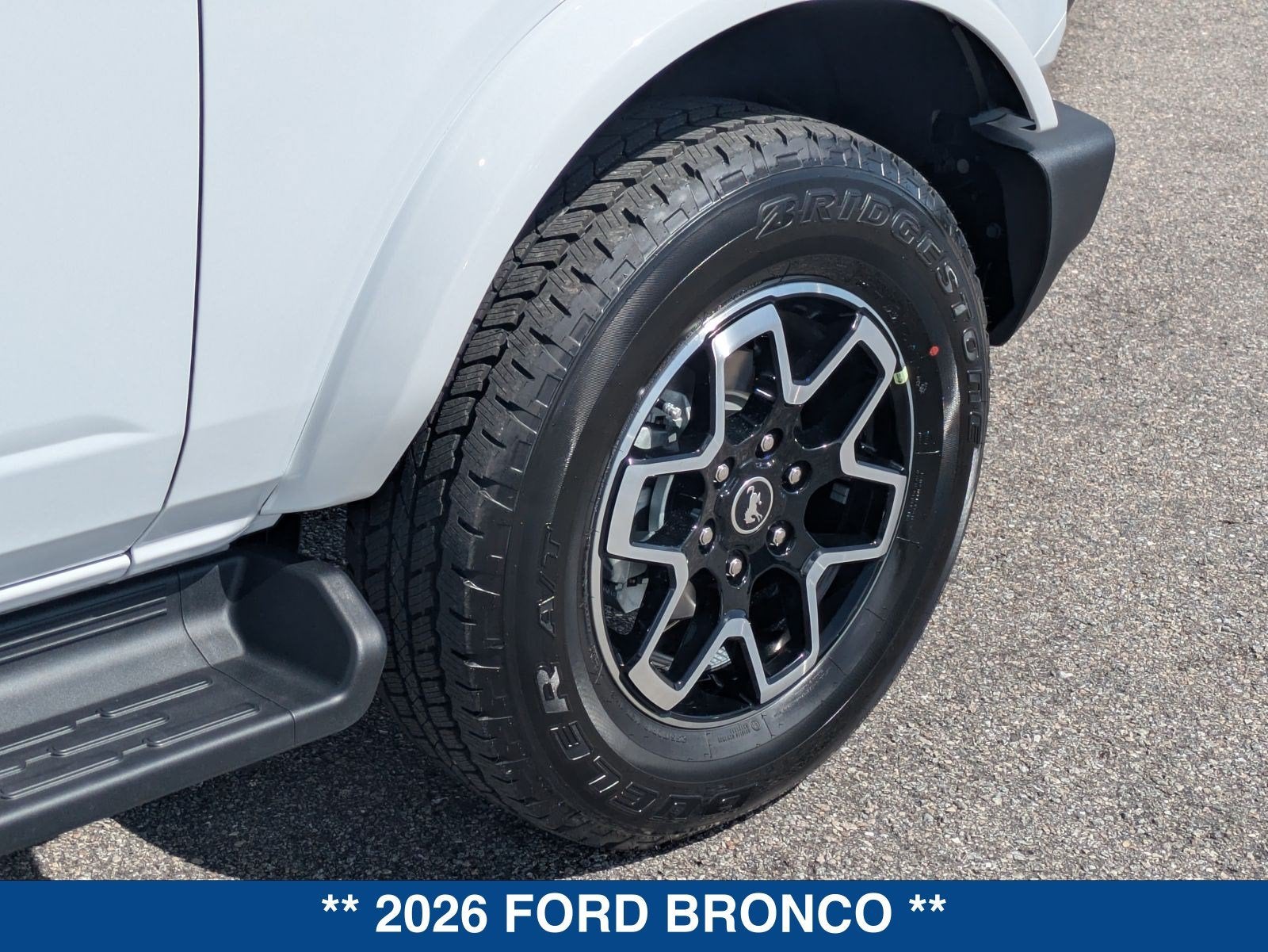 2026 Ford Bronco Outer Banks