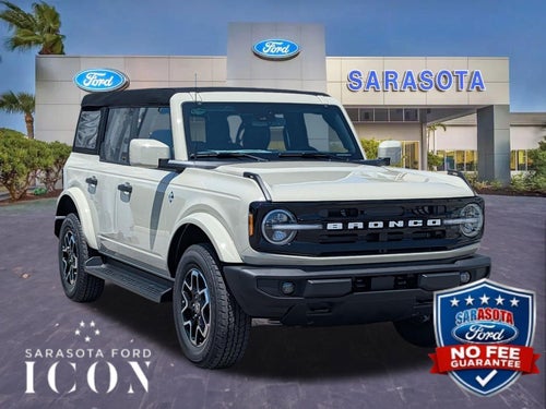 2026 Ford Bronco Outer Banks