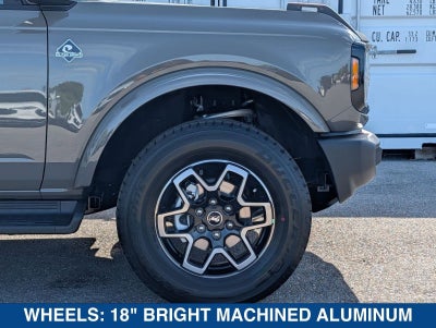 2026 Ford Bronco Outer Banks