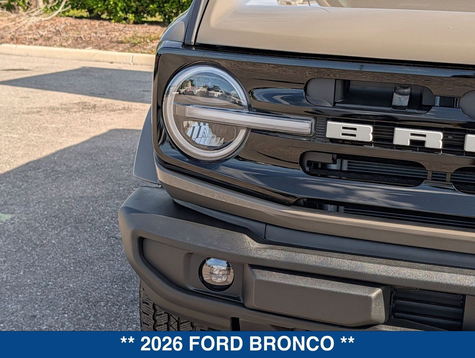 2026 Ford Bronco Outer Banks