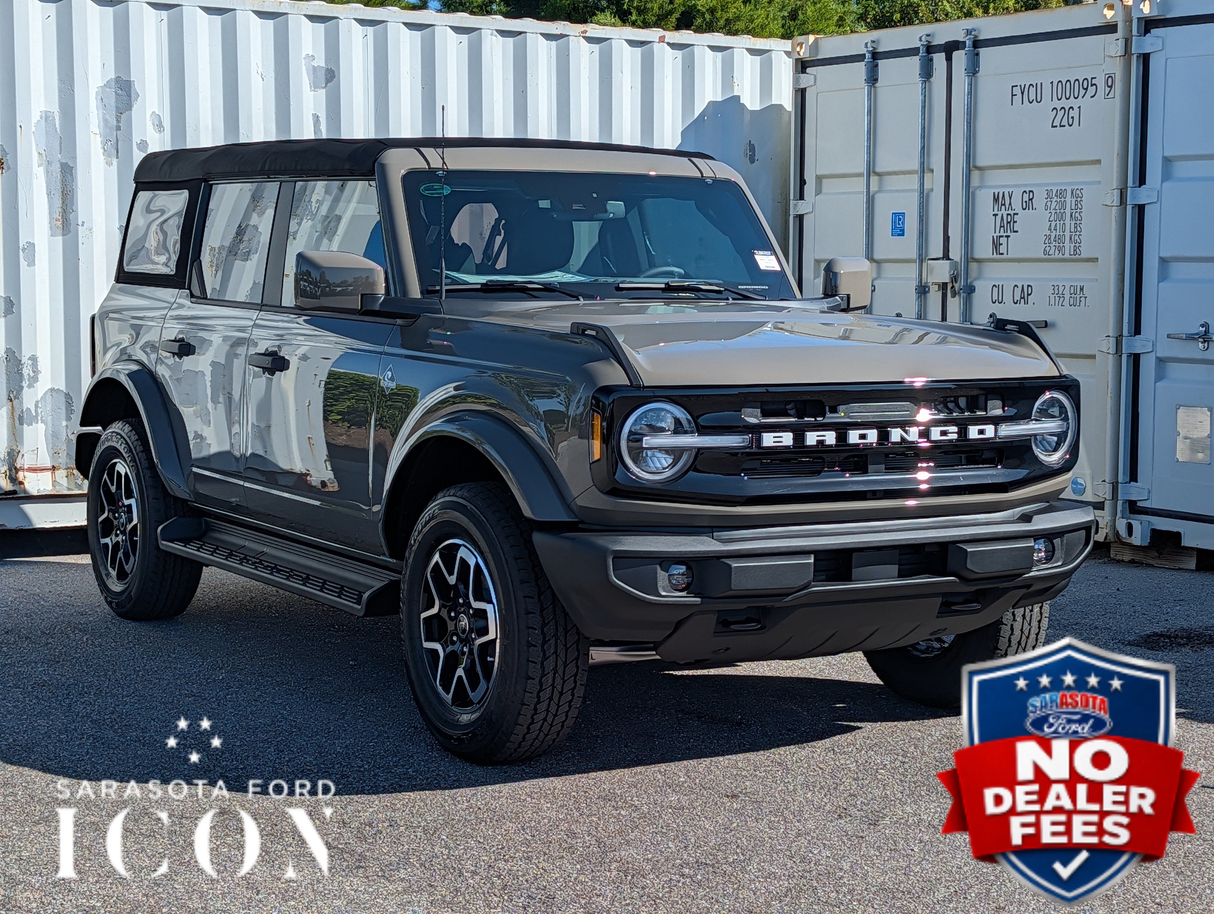 2026 Ford Bronco Outer Banks