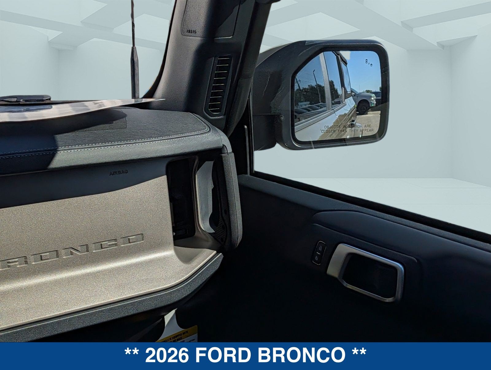 2026 Ford Bronco Outer Banks