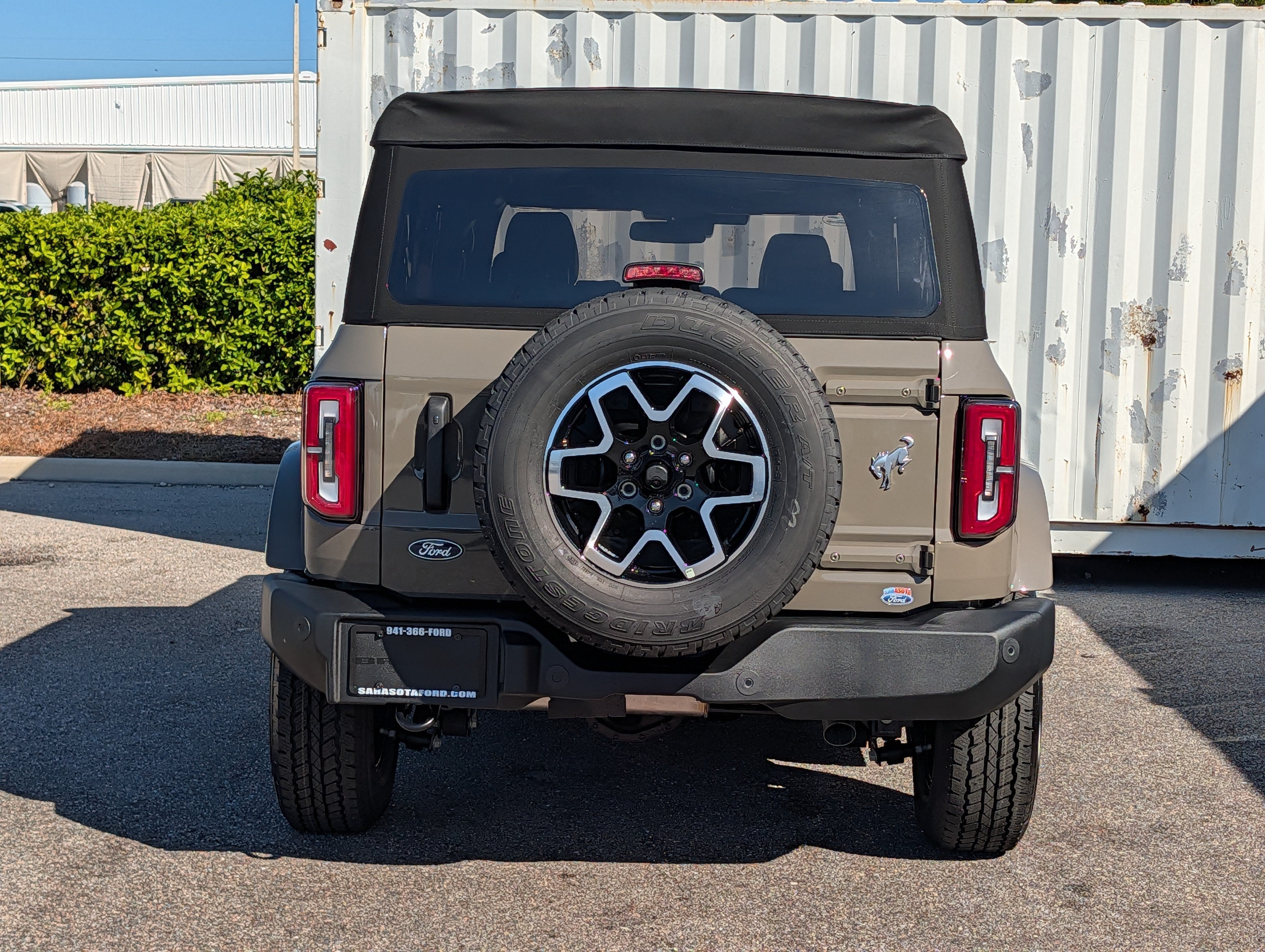 2026 Ford Bronco Outer Banks