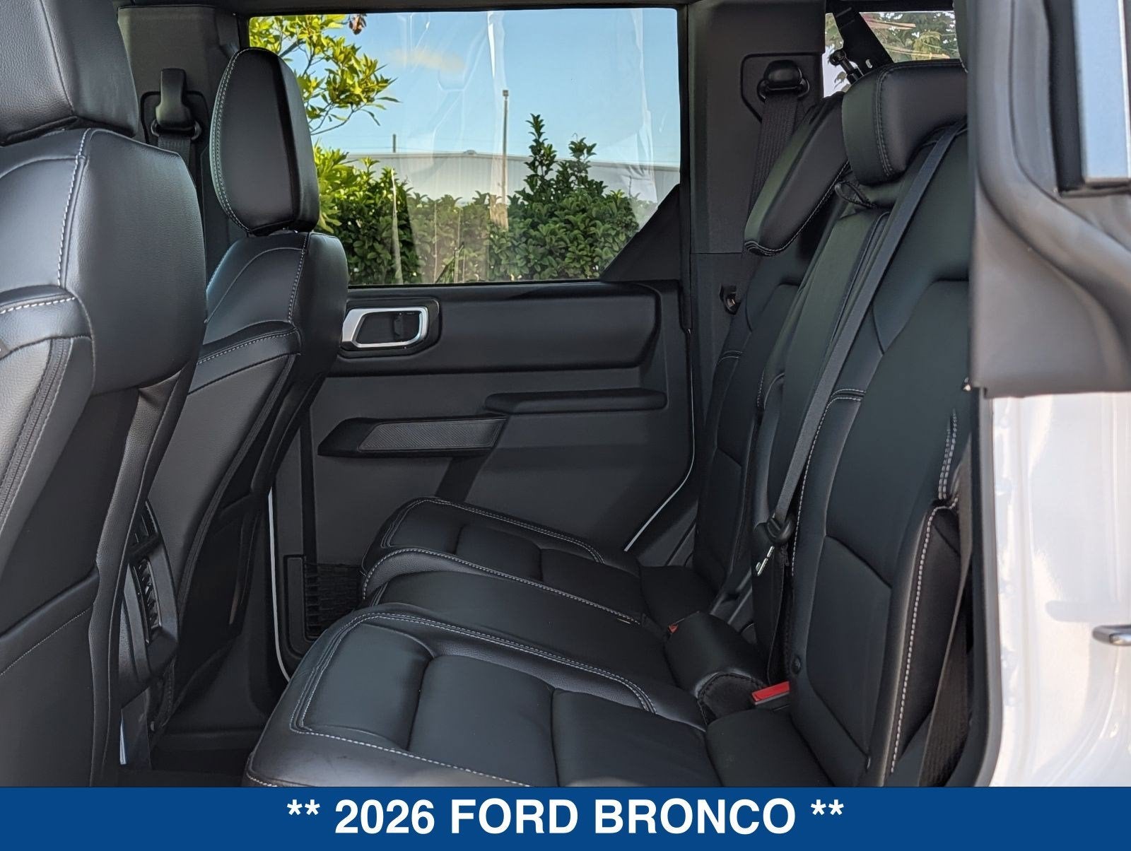 2026 Ford Bronco Outer Banks