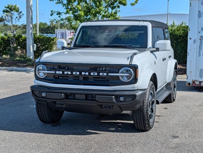 2026 Ford Bronco Outer Banks