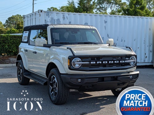 2026 Ford Bronco Outer Banks