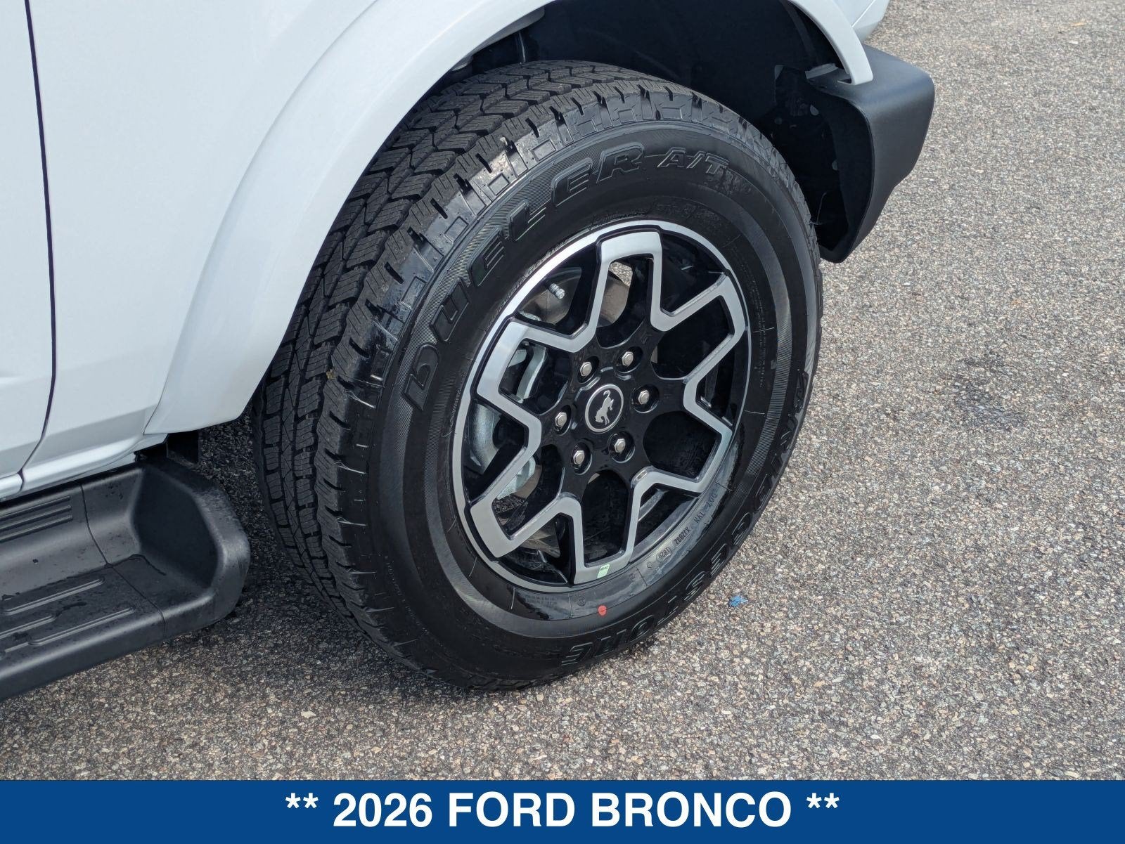 2026 Ford Bronco Outer Banks