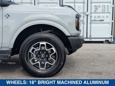 2026 Ford Bronco Outer Banks