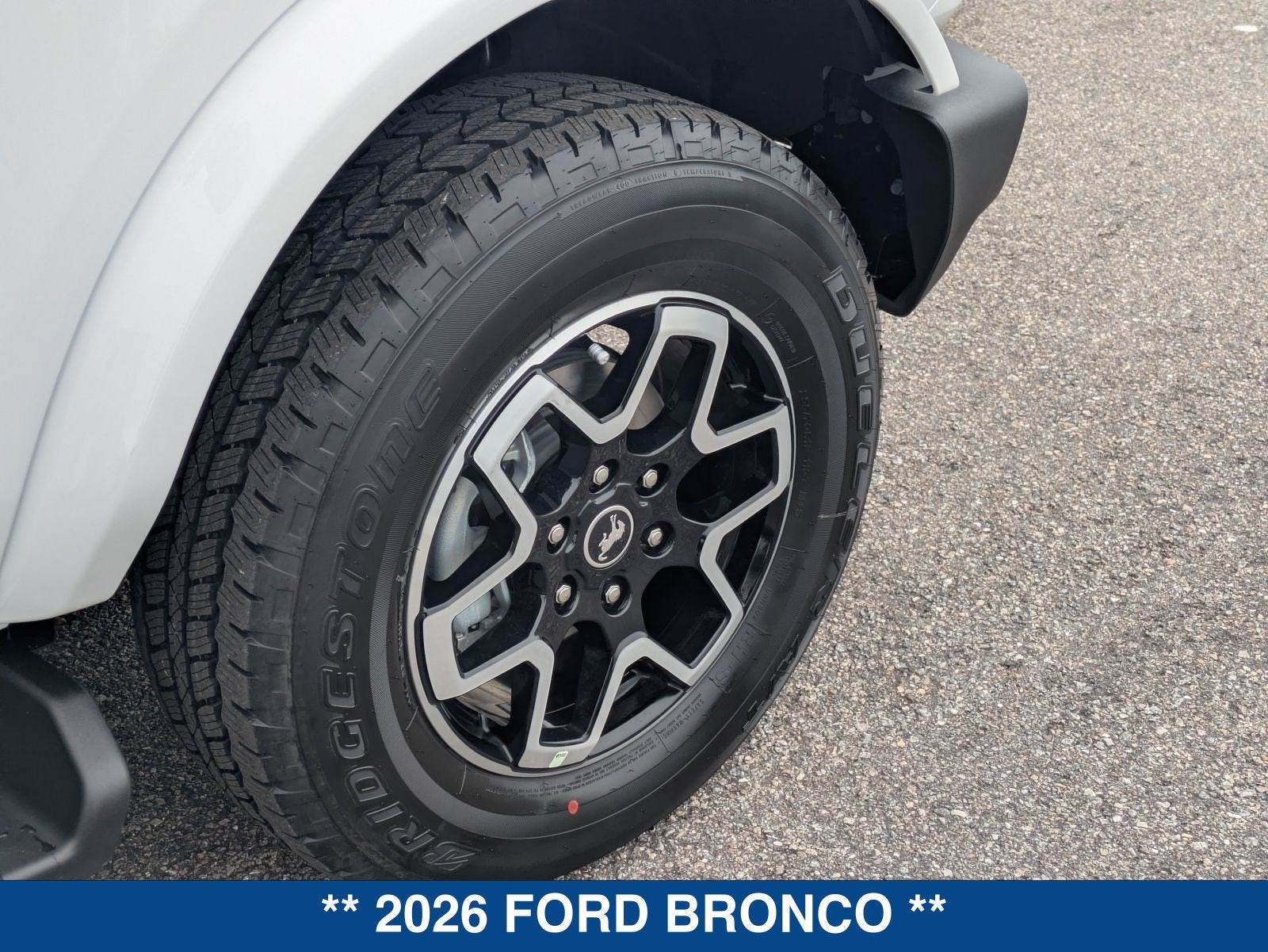 2026 Ford Bronco Outer Banks