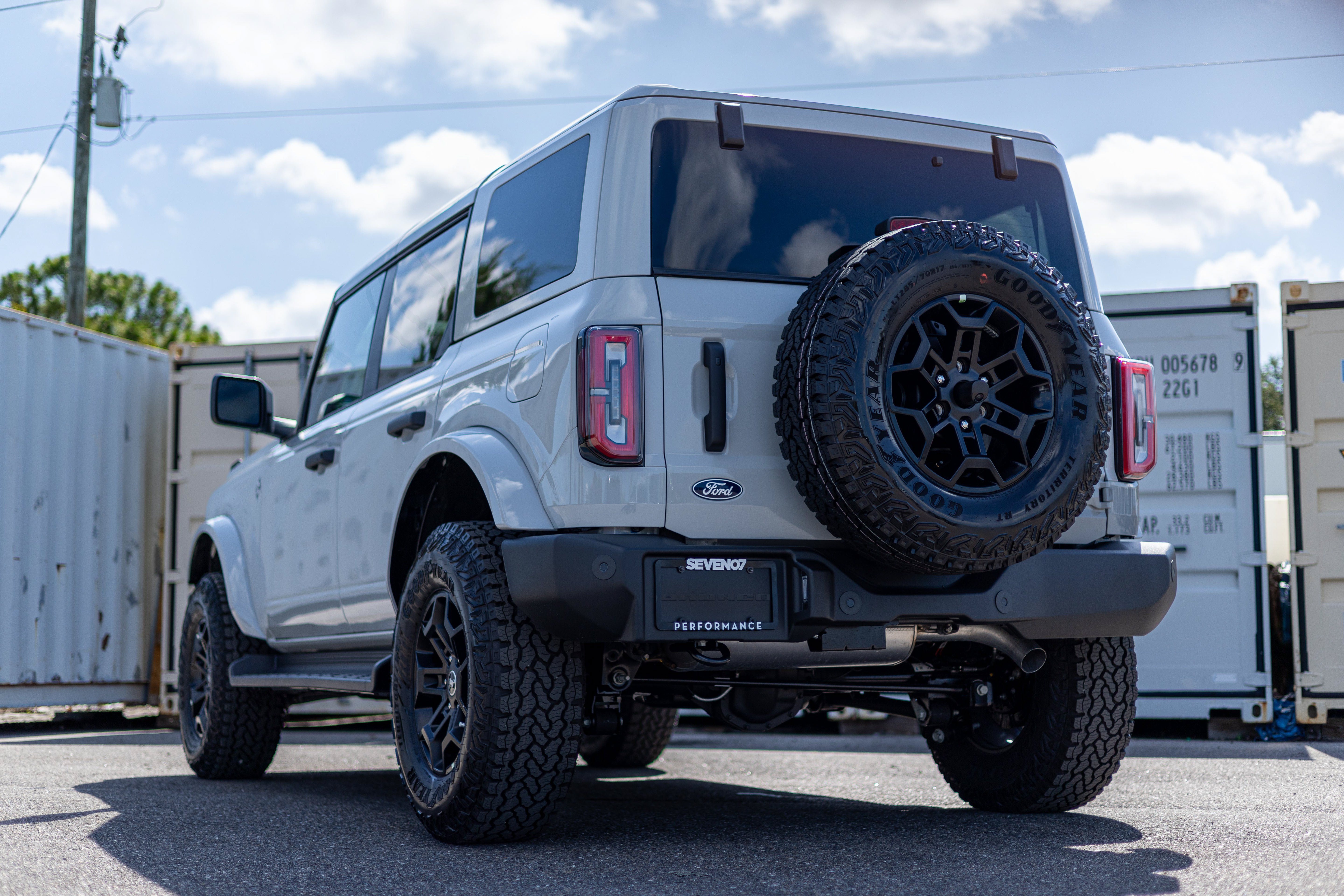 2026 Ford Bronco Outer Banks