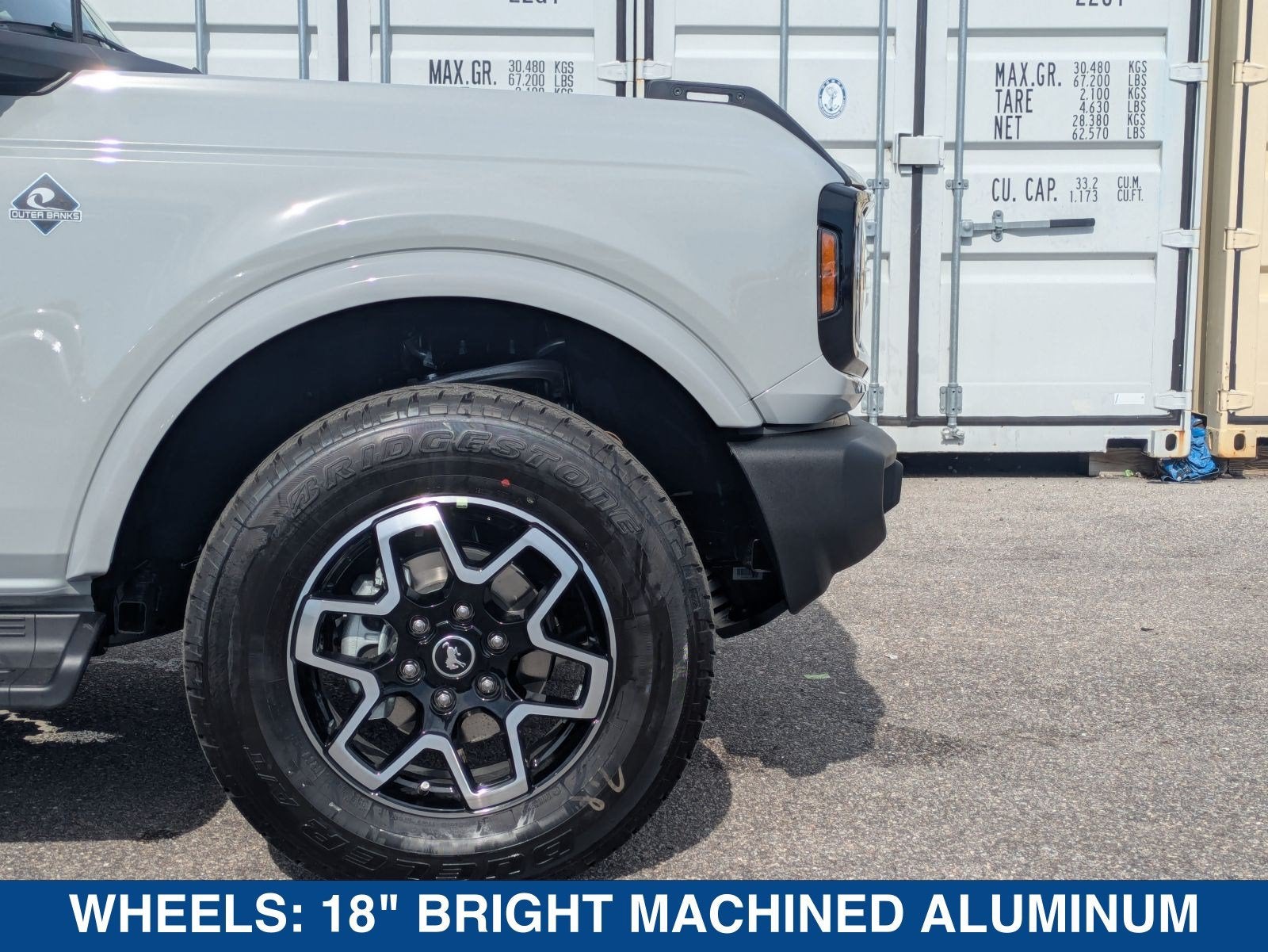 2026 Ford Bronco Outer Banks