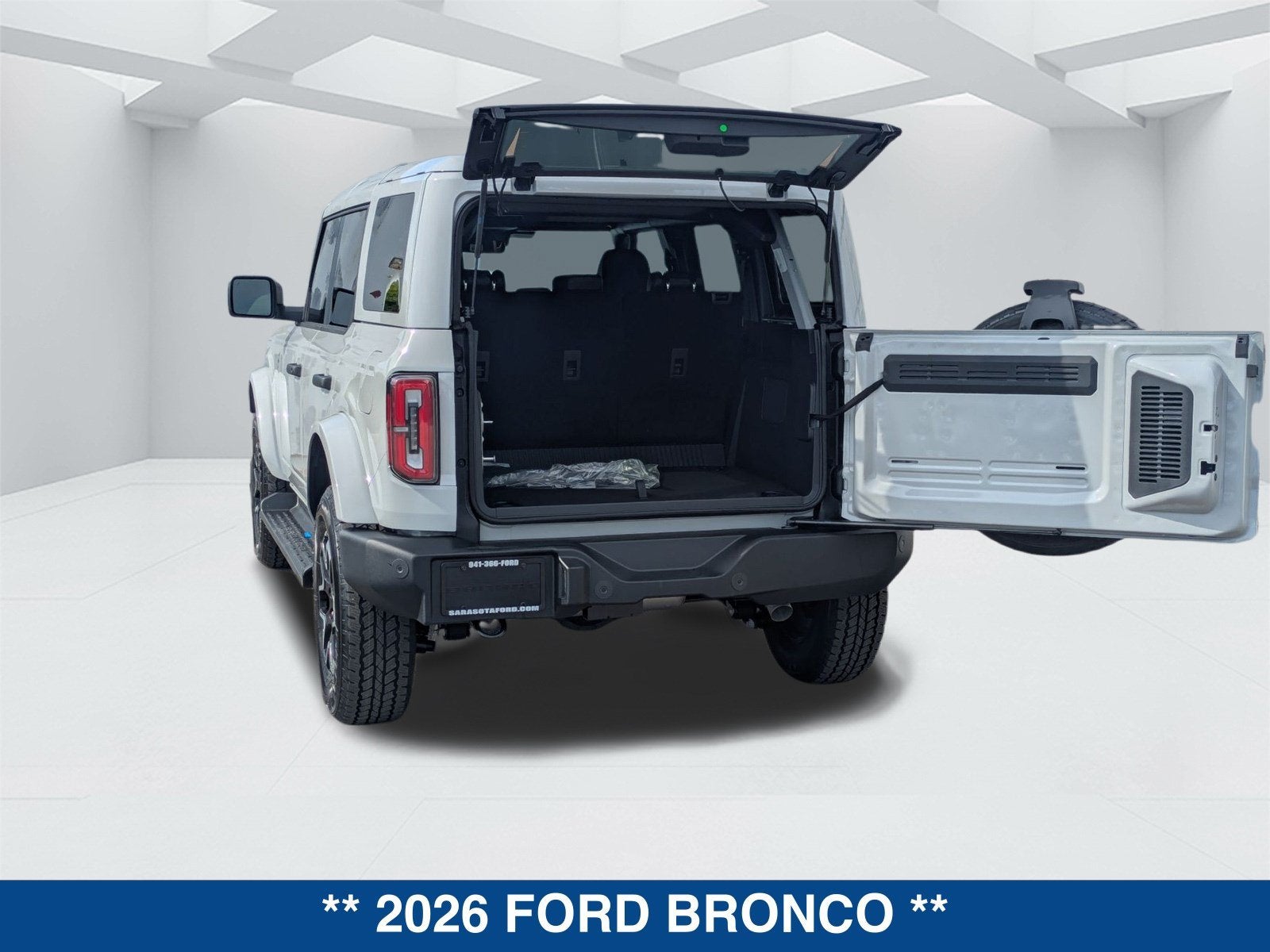 2026 Ford Bronco Outer Banks