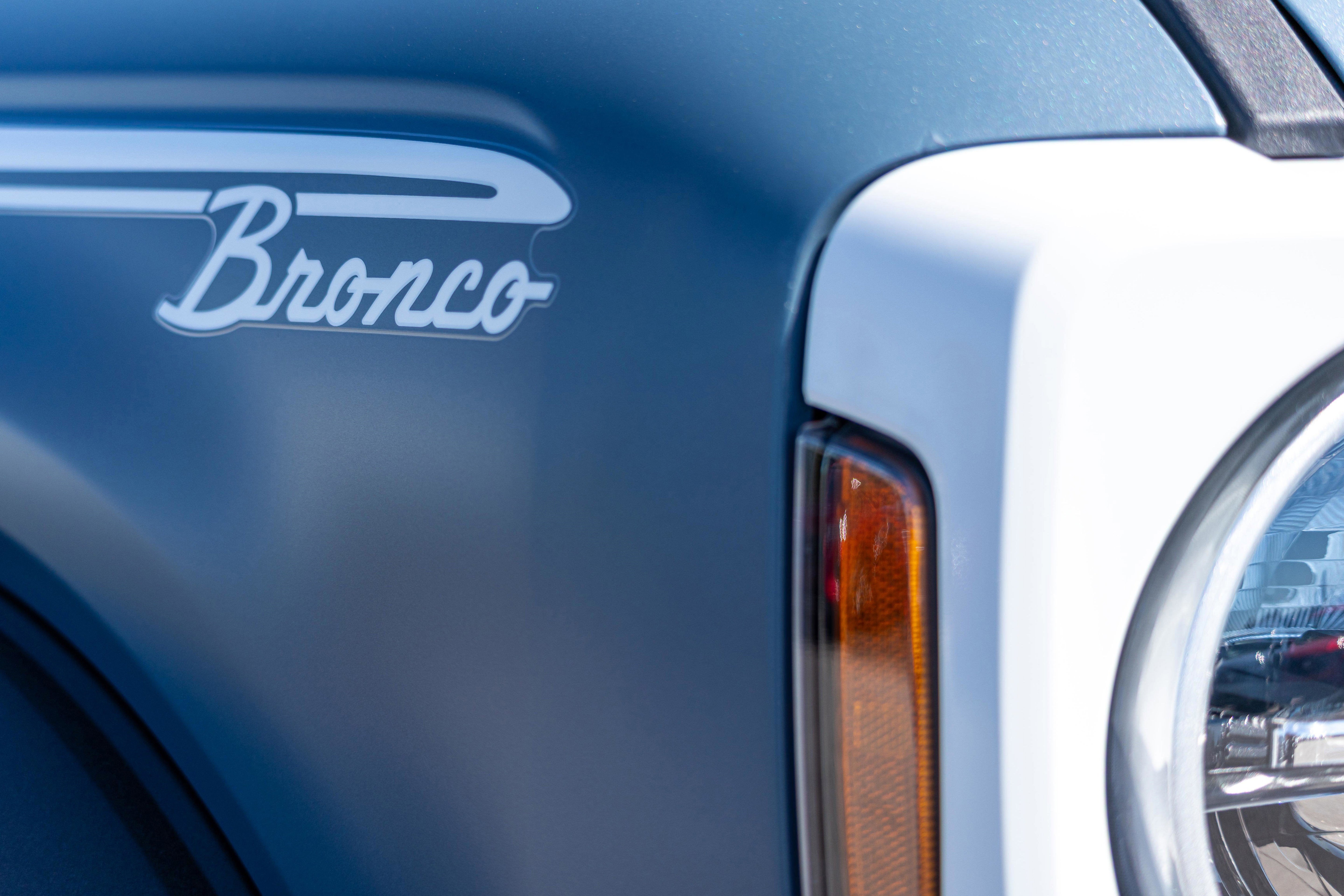 2025 Ford Bronco Heritage Edition