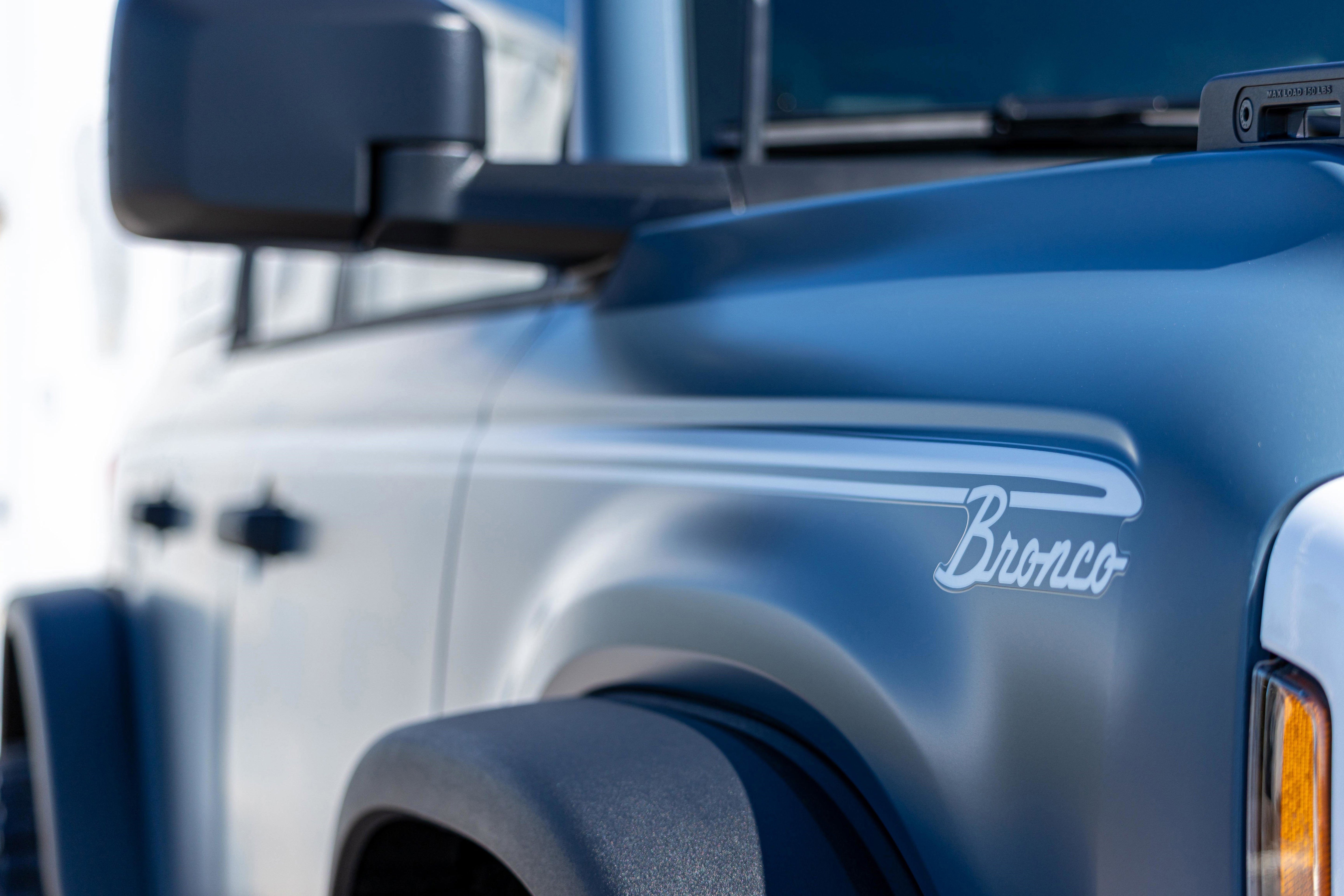 2025 Ford Bronco Heritage Edition