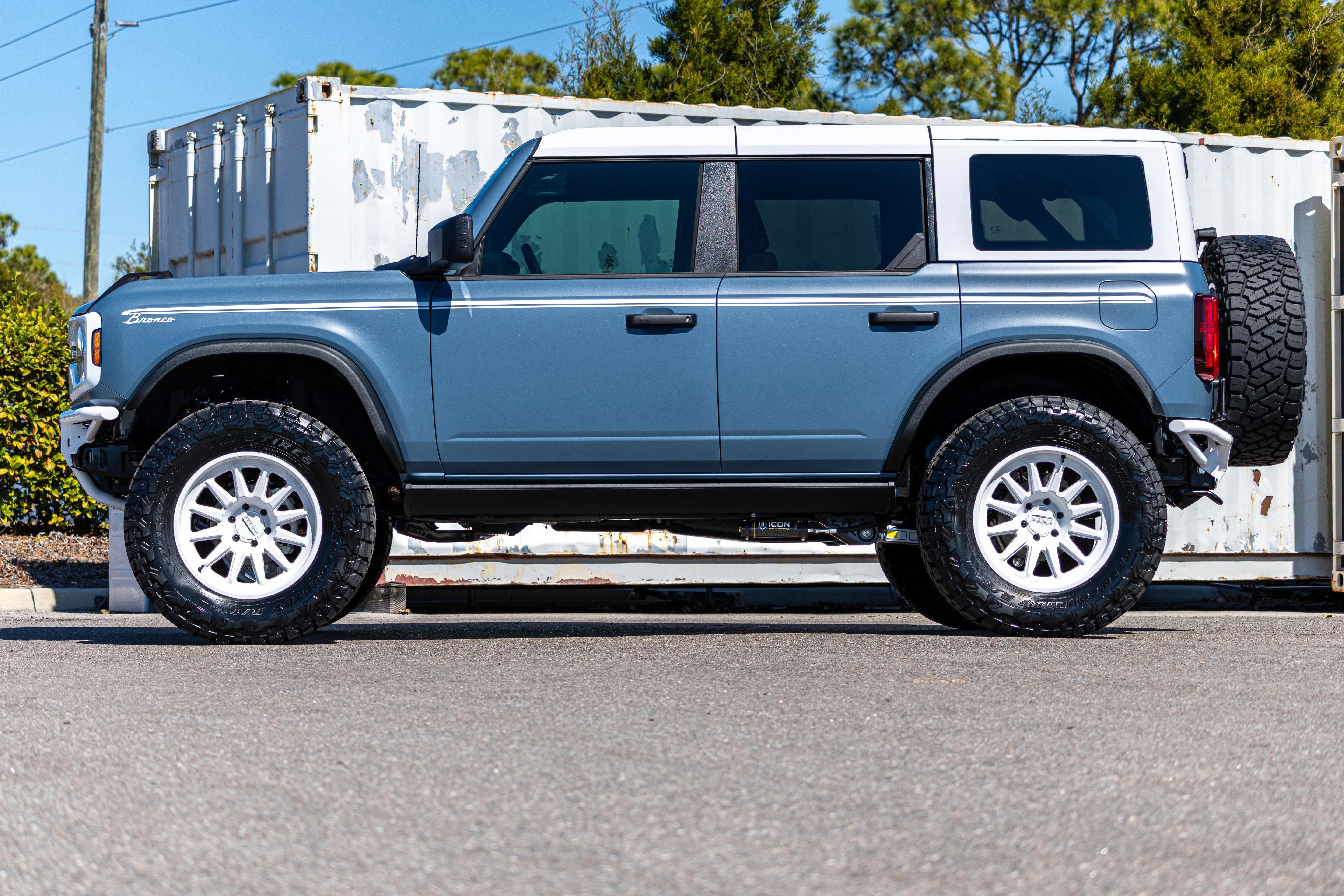 2025 Ford Bronco Heritage Edition