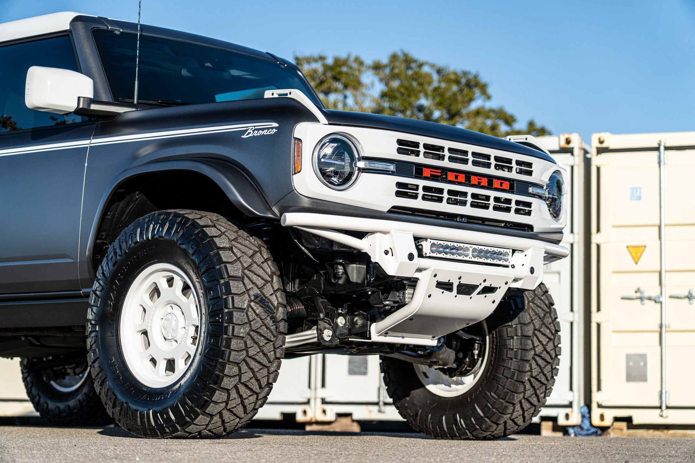 2025 Ford Bronco Heritage Edition