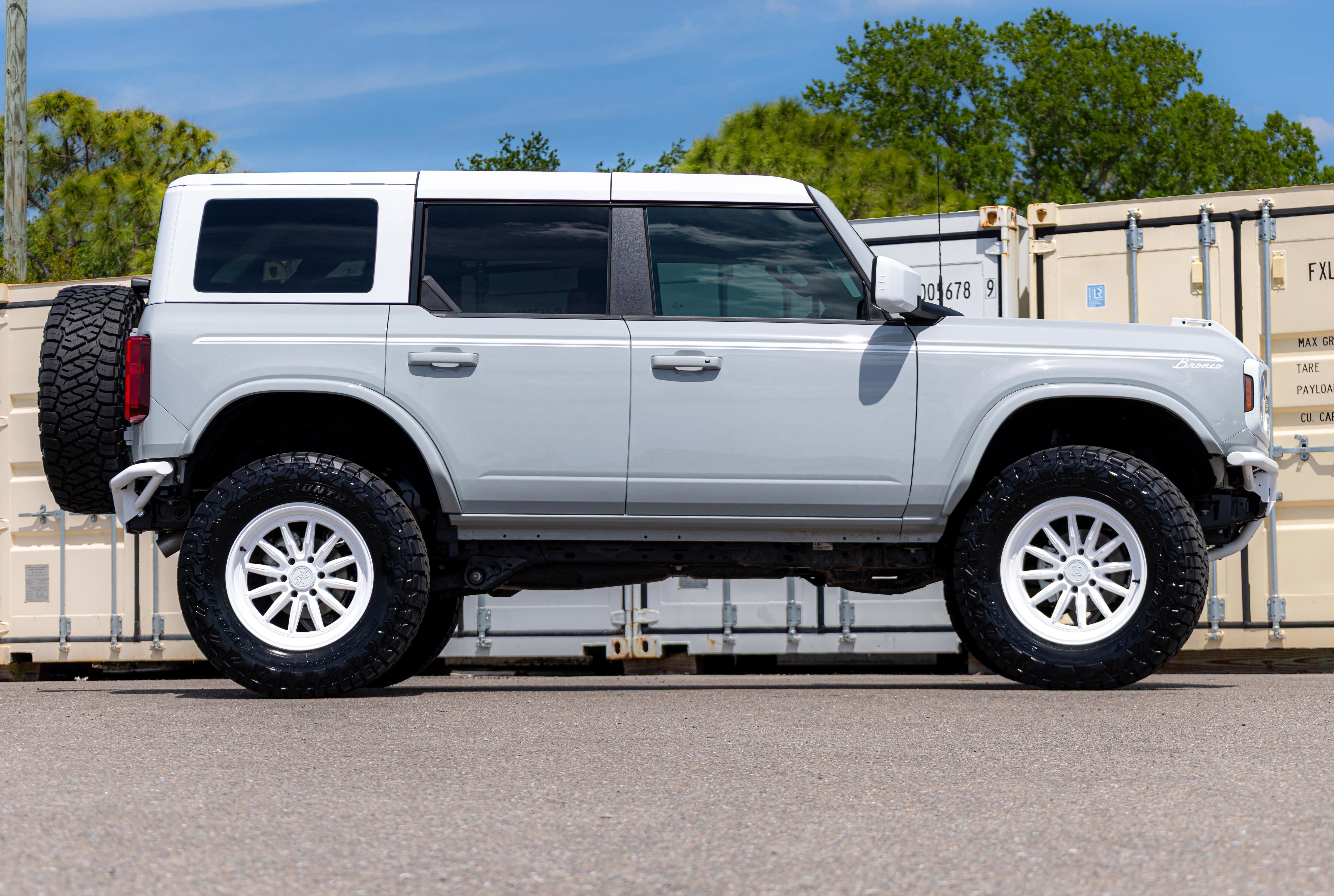 2026 Ford Bronco Heritage Edition