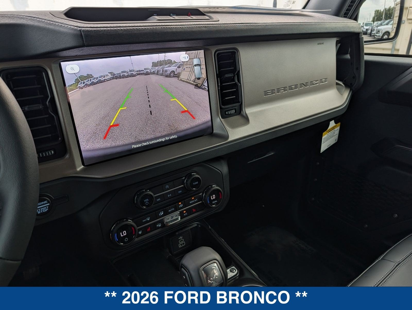 2026 Ford Bronco Outer Banks