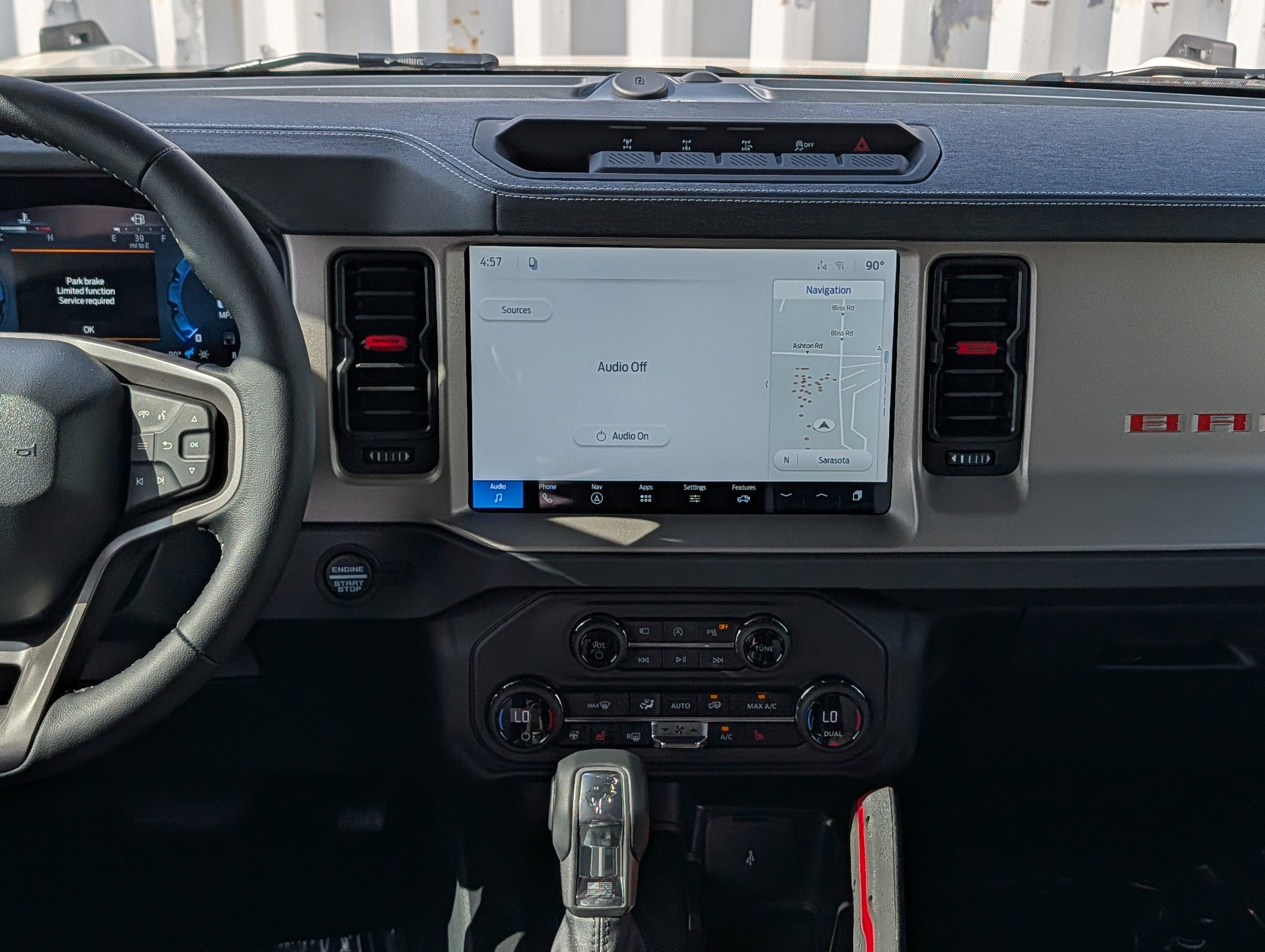 2026 Ford Bronco Outer Banks