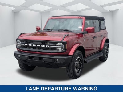 2026 Ford Bronco Outer Banks