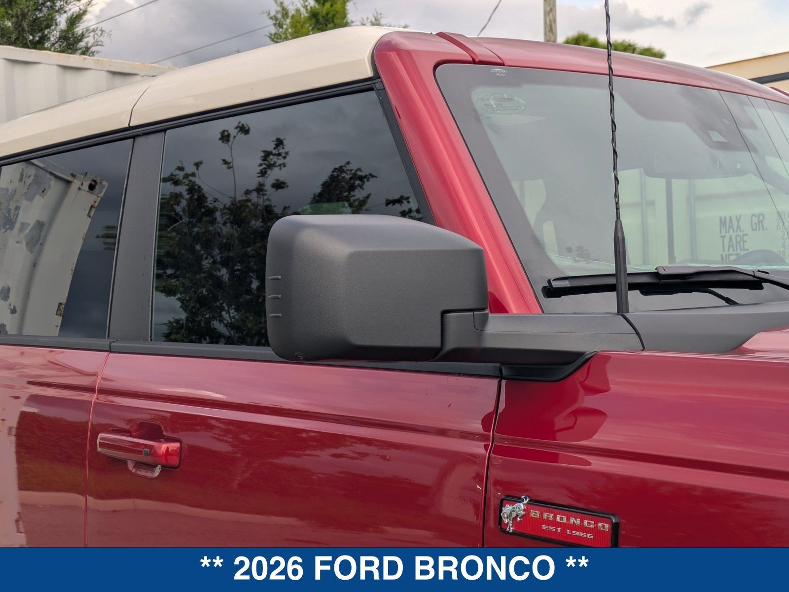 2026 Ford Bronco Outer Banks