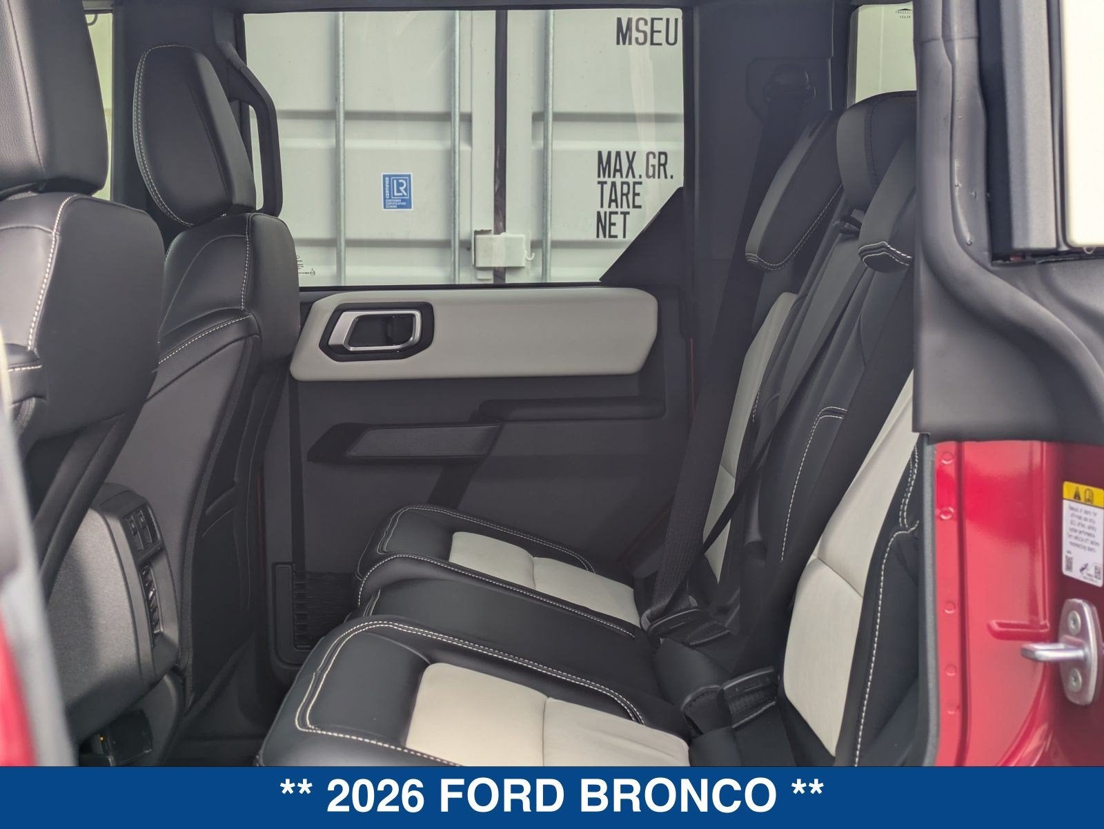 2026 Ford Bronco Outer Banks