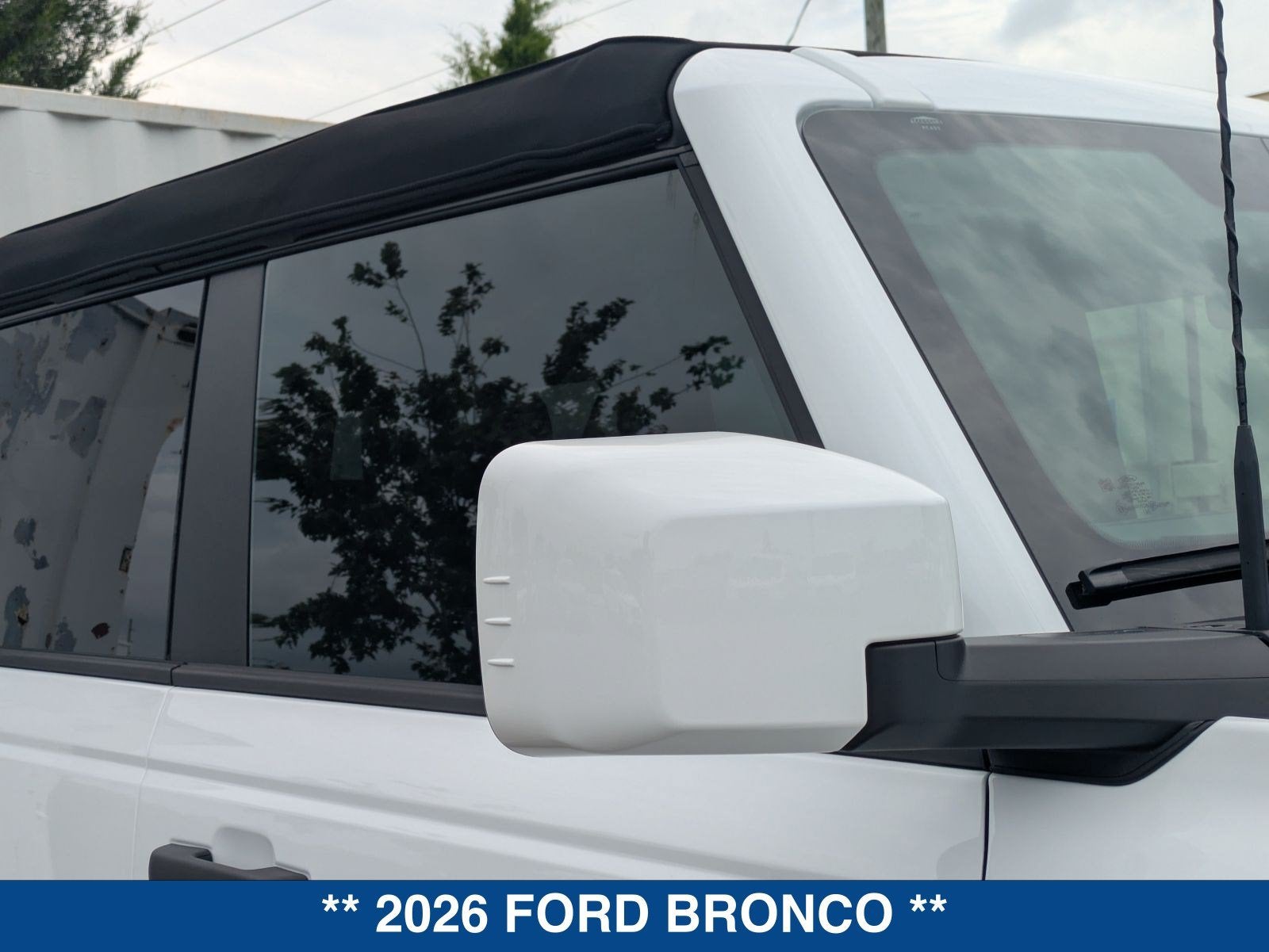 2026 Ford Bronco Outer Banks