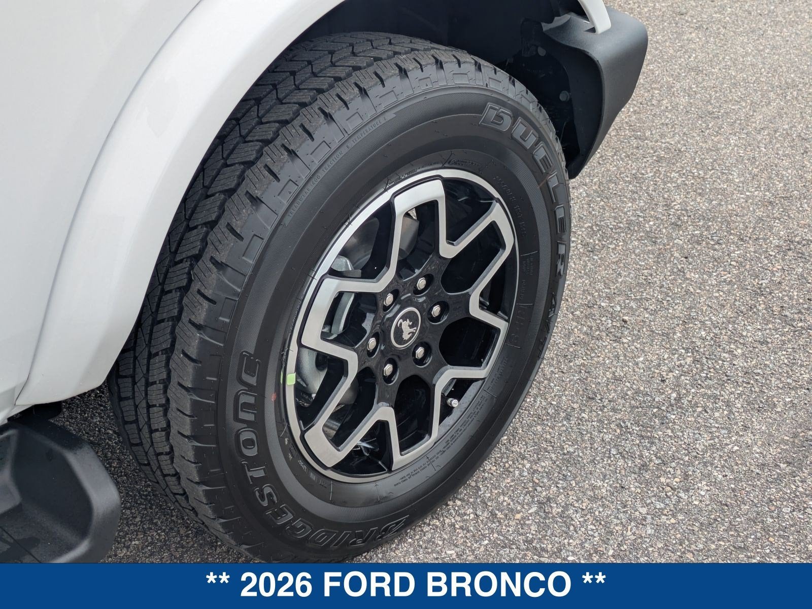 2026 Ford Bronco Outer Banks