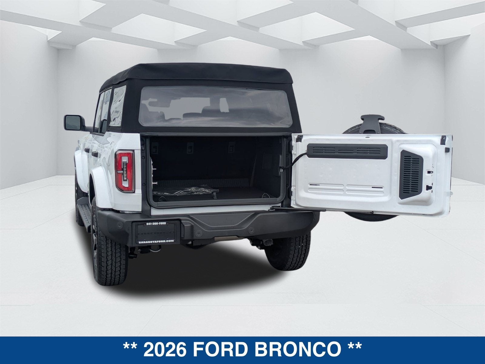 2026 Ford Bronco Outer Banks