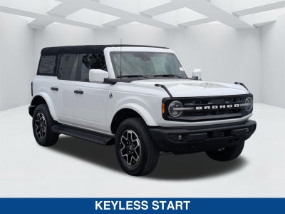 2026 Ford Bronco Outer Banks