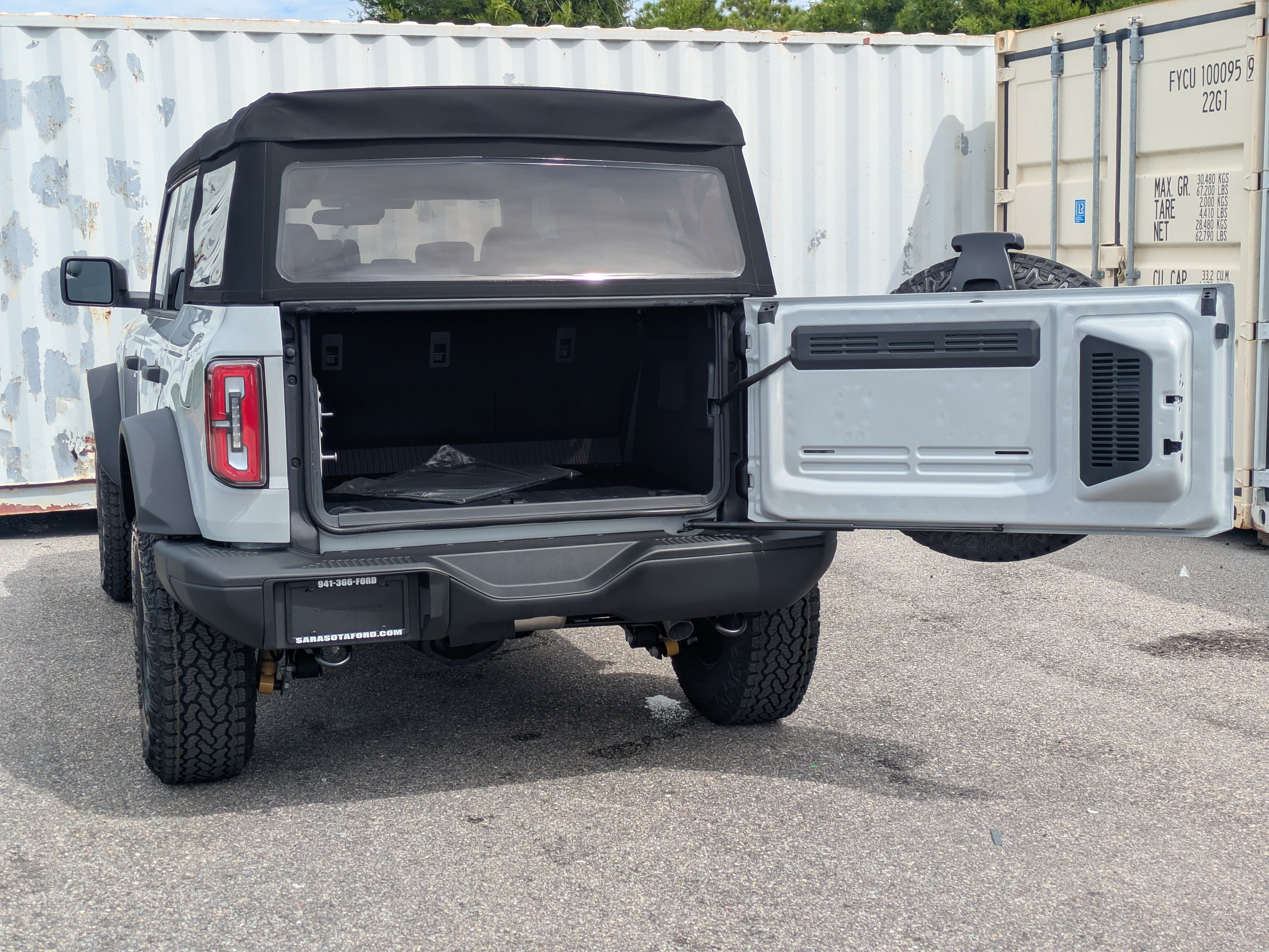 2026 Ford Bronco Badlands