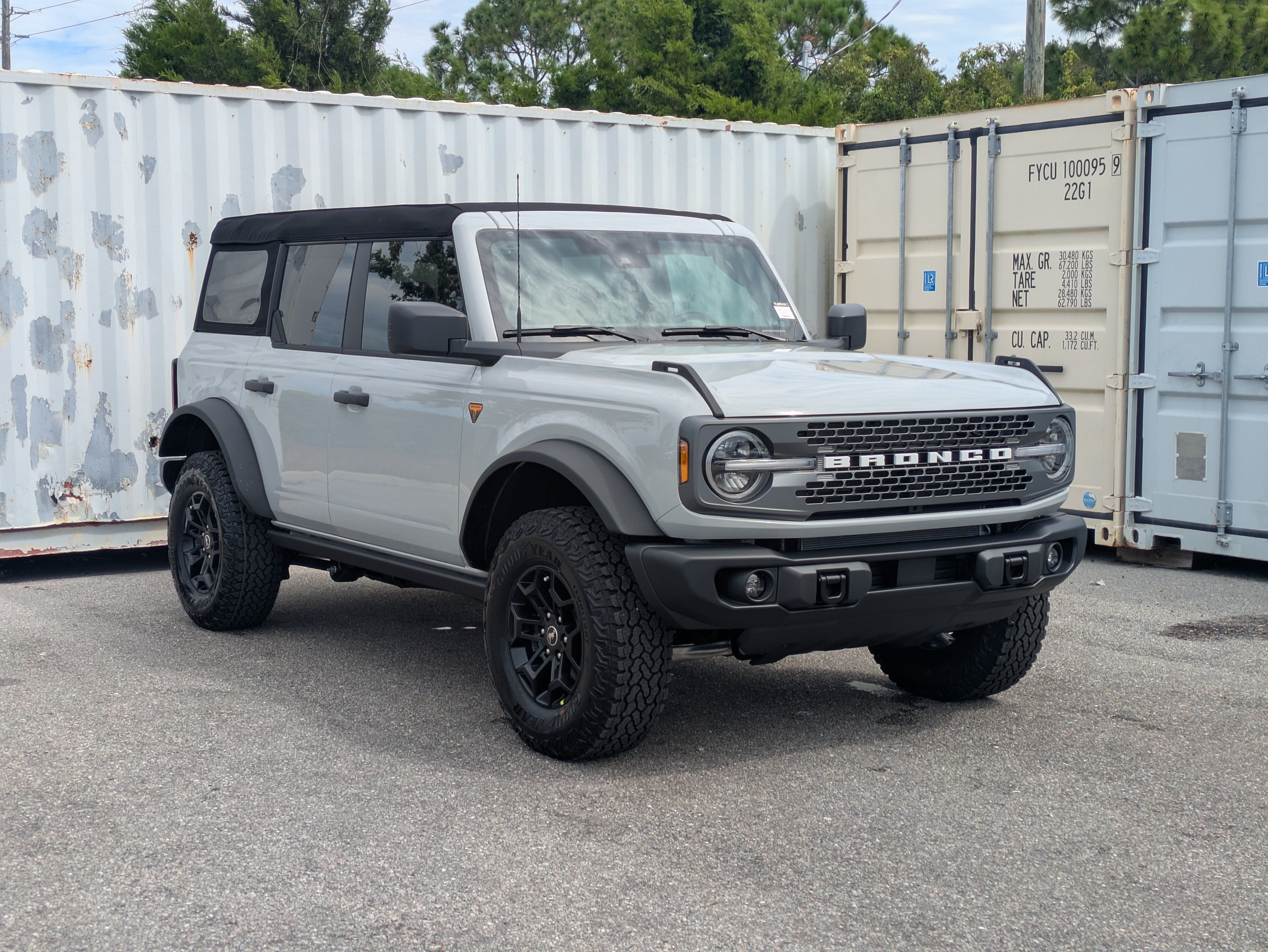 2026 Ford Bronco Badlands
