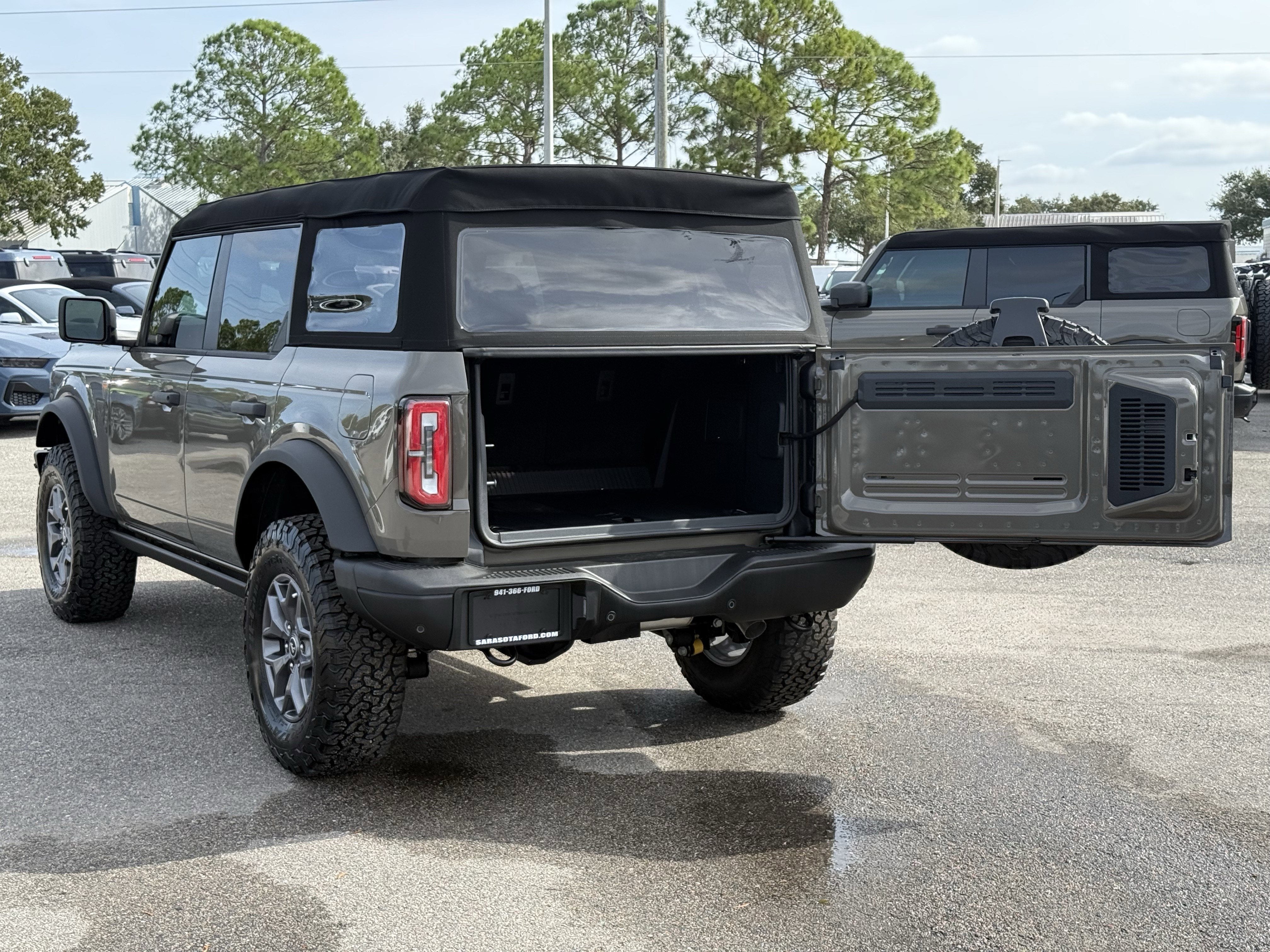 2025 Ford Bronco Badlands