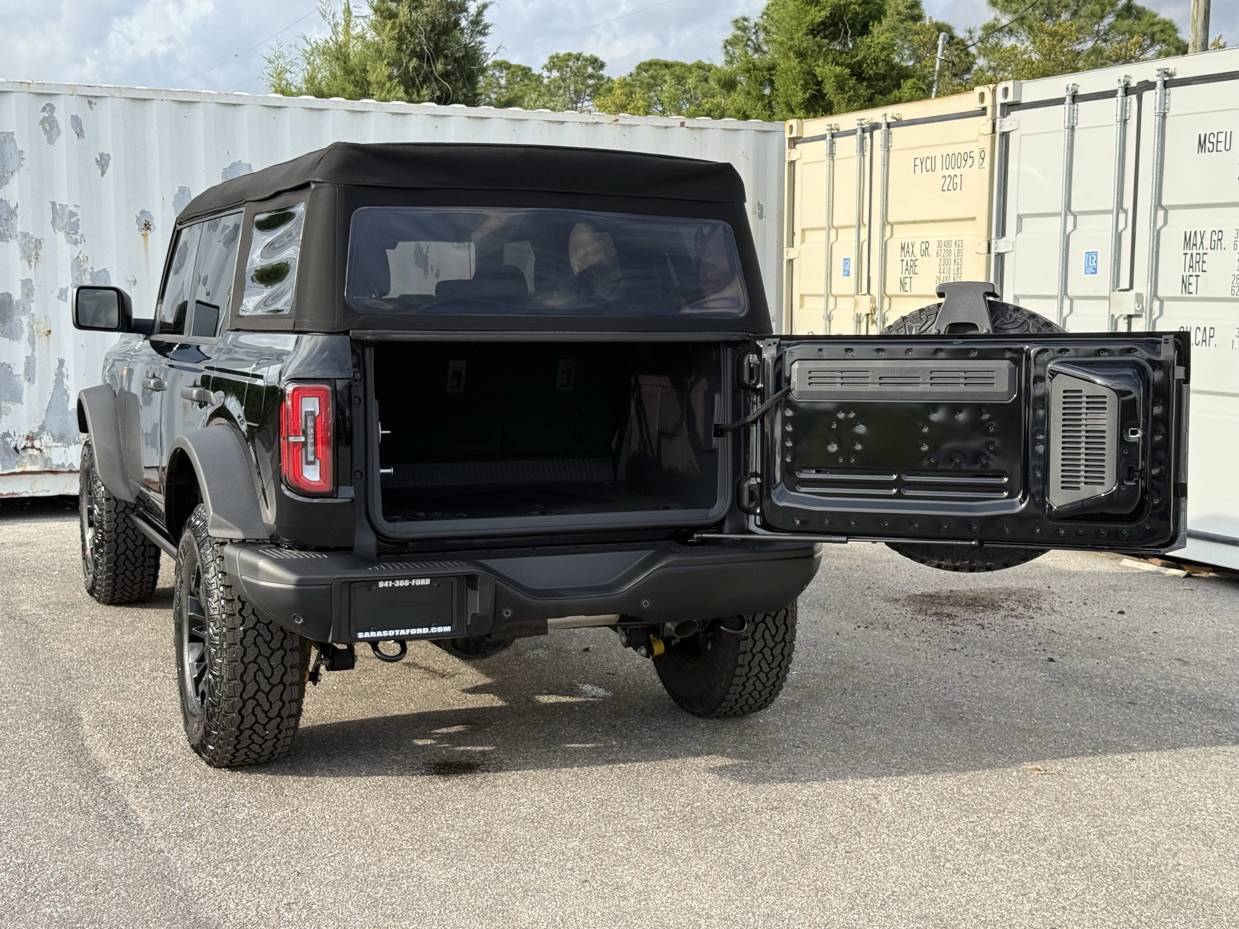 2026 Ford Bronco Badlands