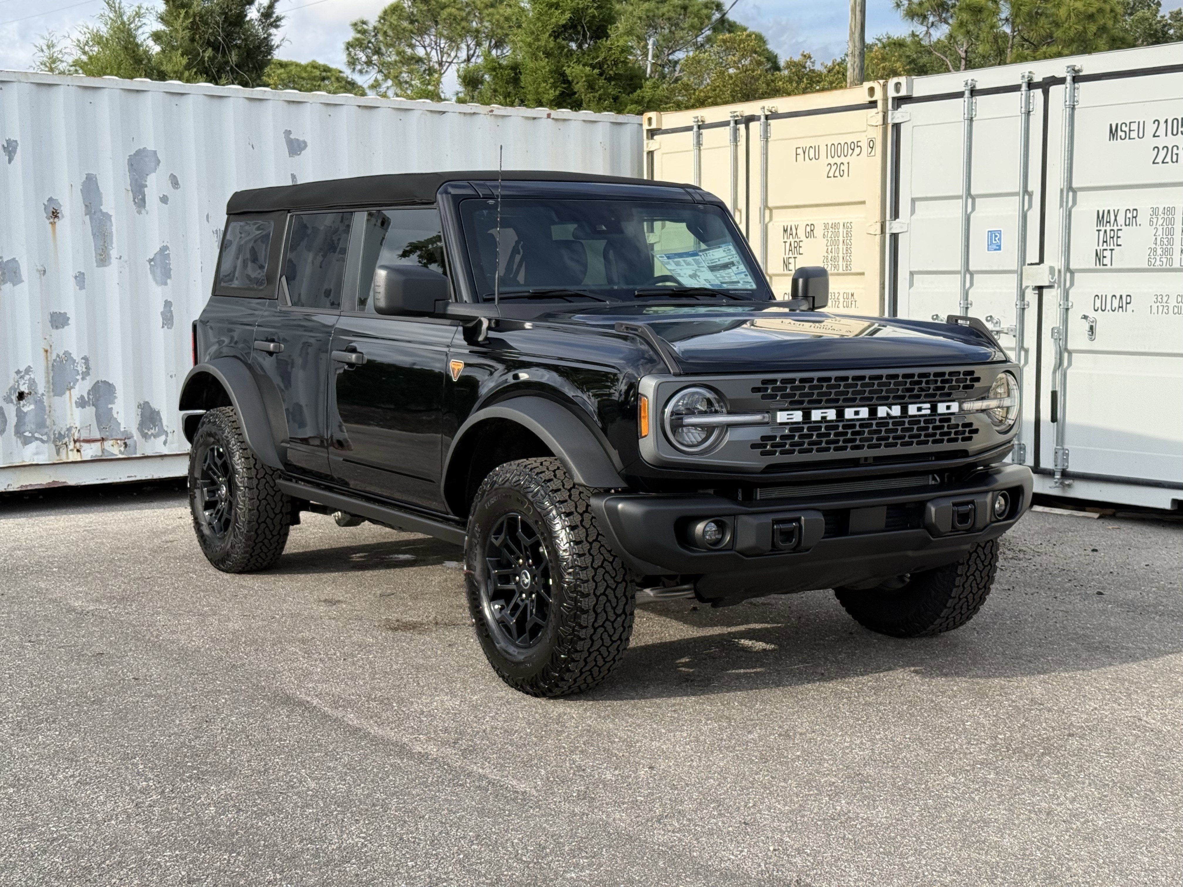 2026 Ford Bronco Badlands