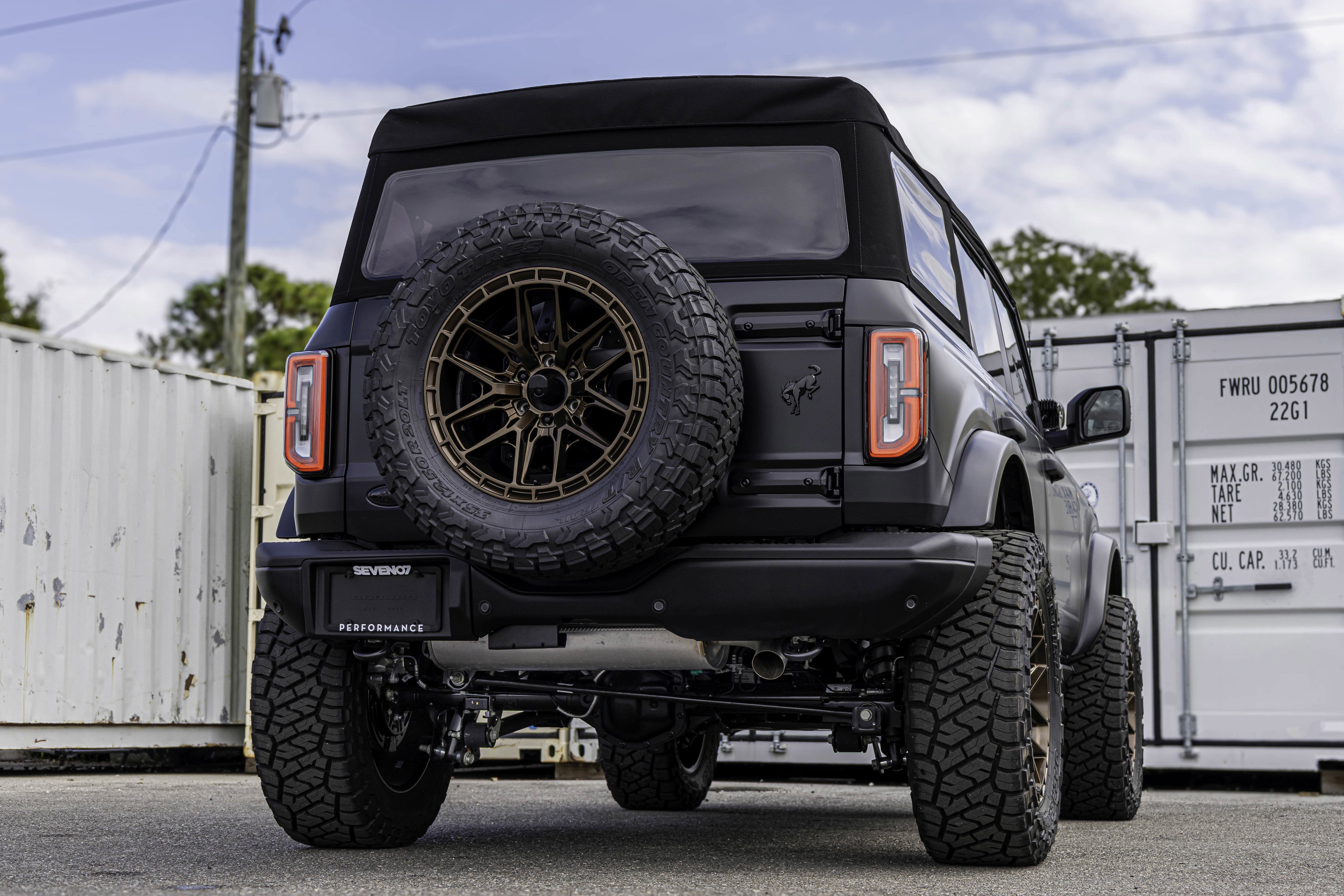 2025 Ford Bronco Badlands