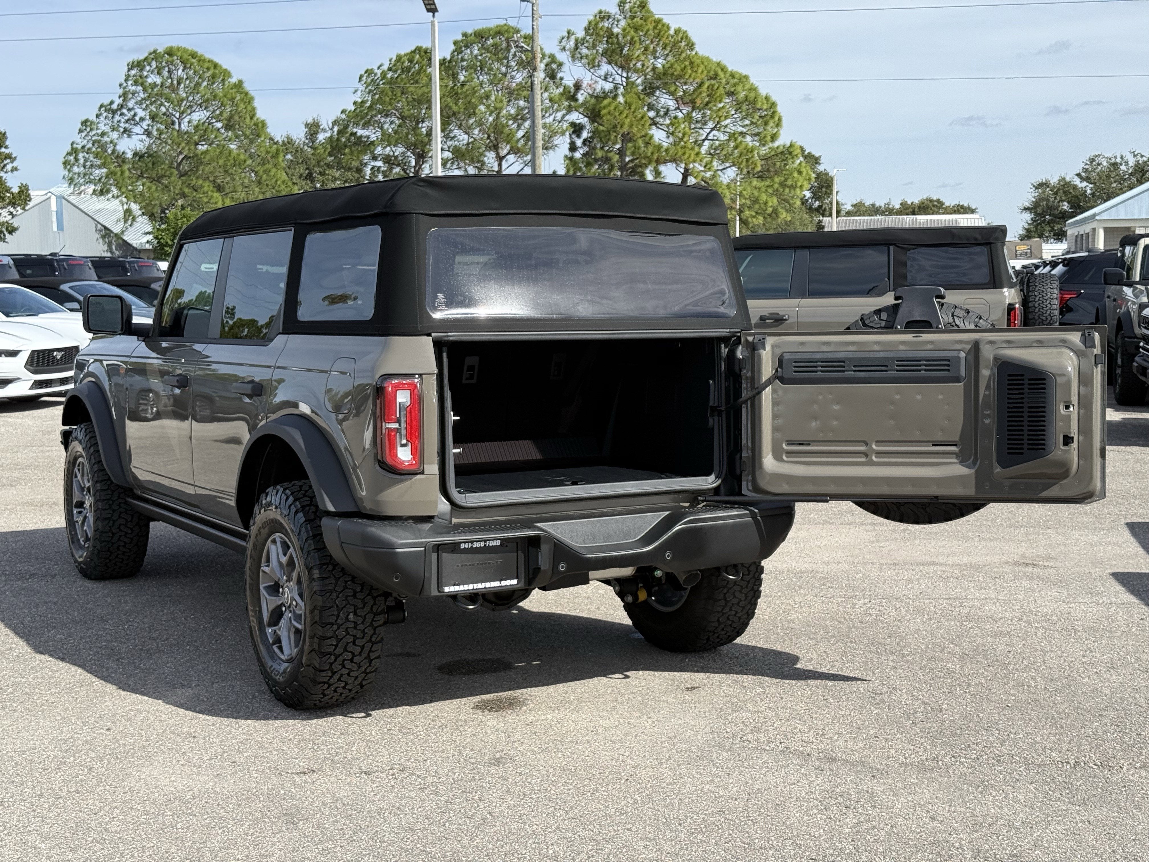 2025 Ford Bronco Badlands