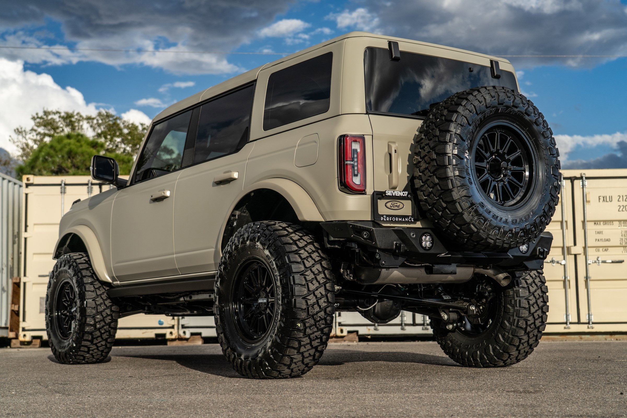2025 Ford Bronco Badlands