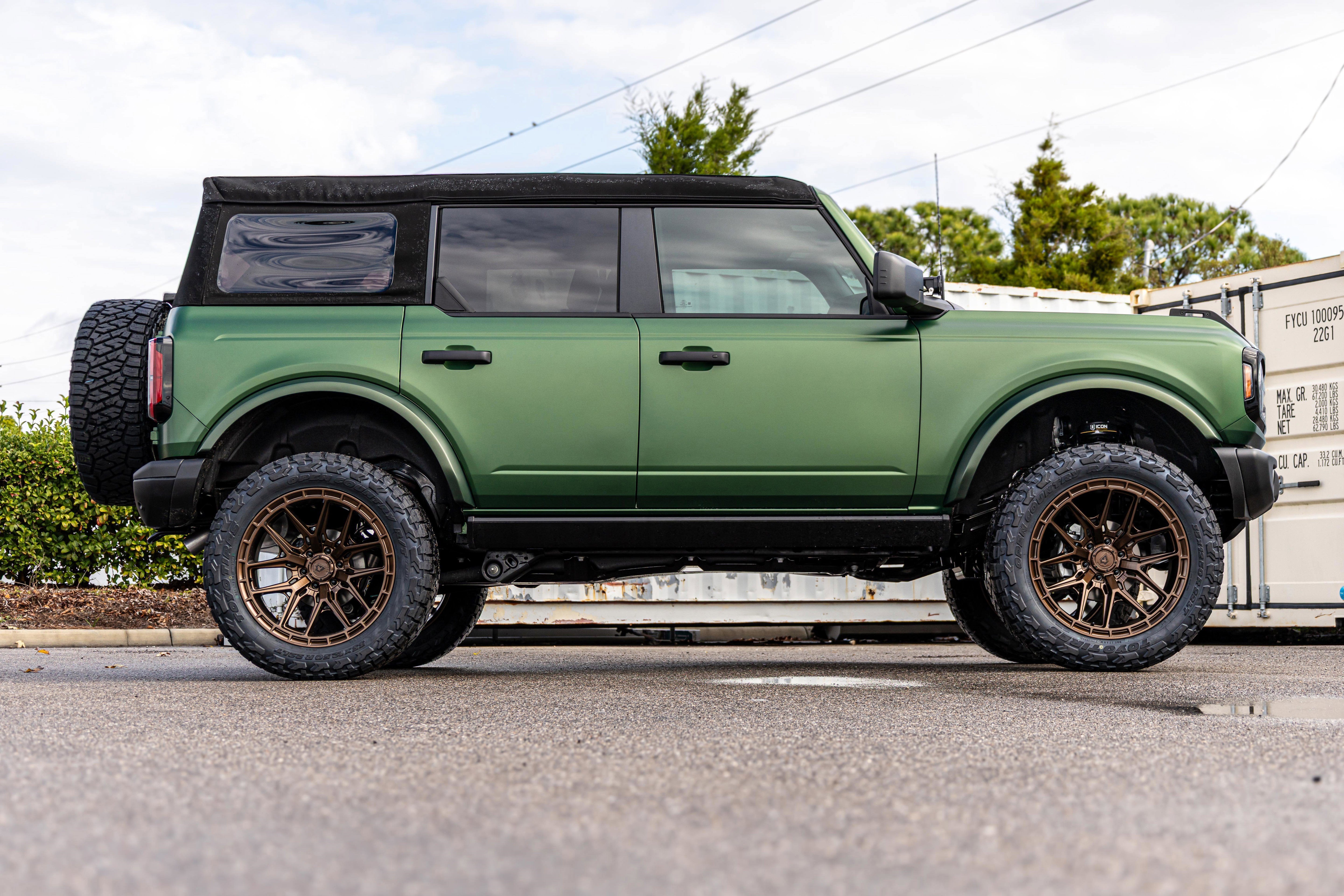 2025 Ford Bronco Badlands