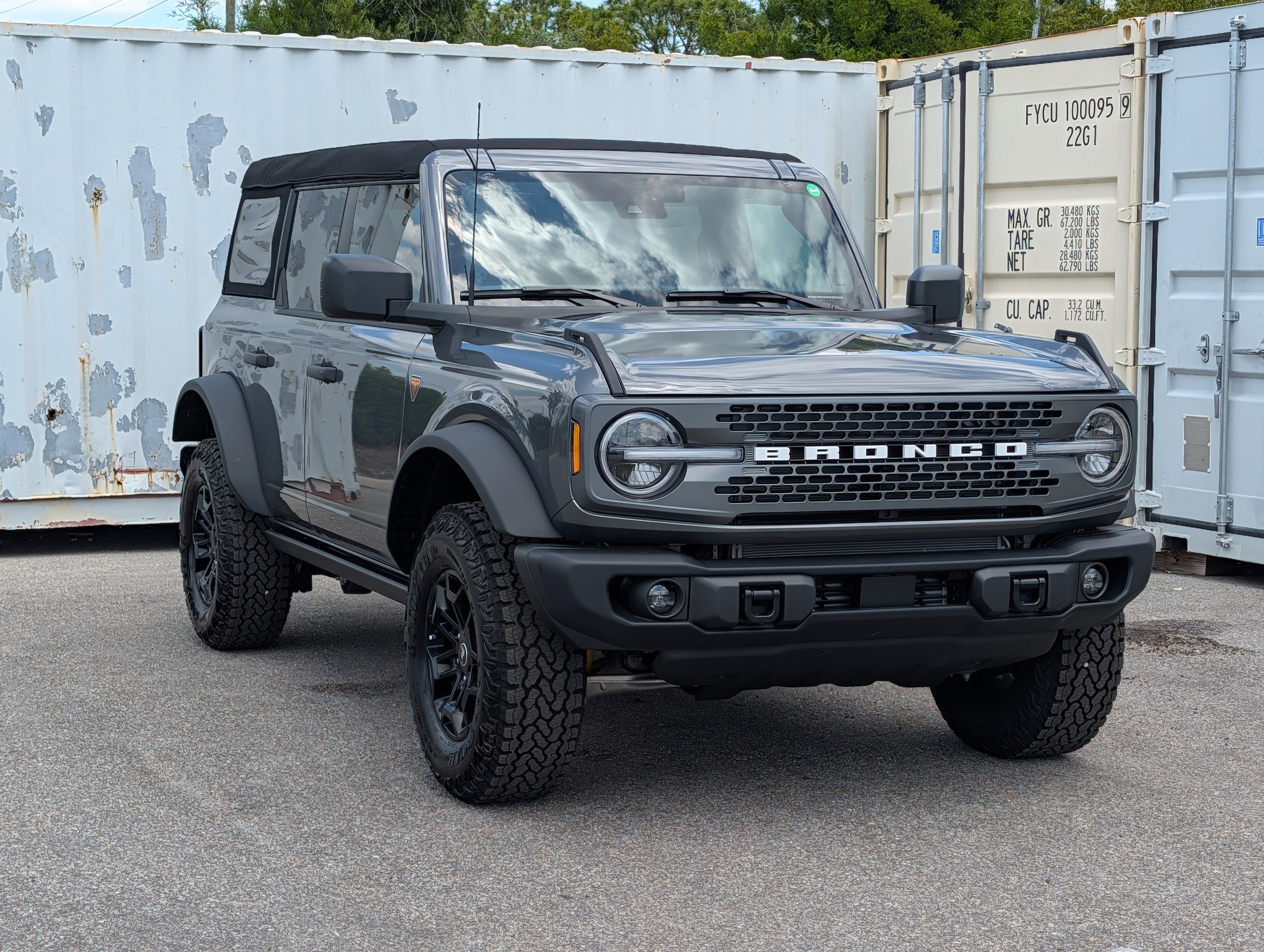2026 Ford Bronco Badlands