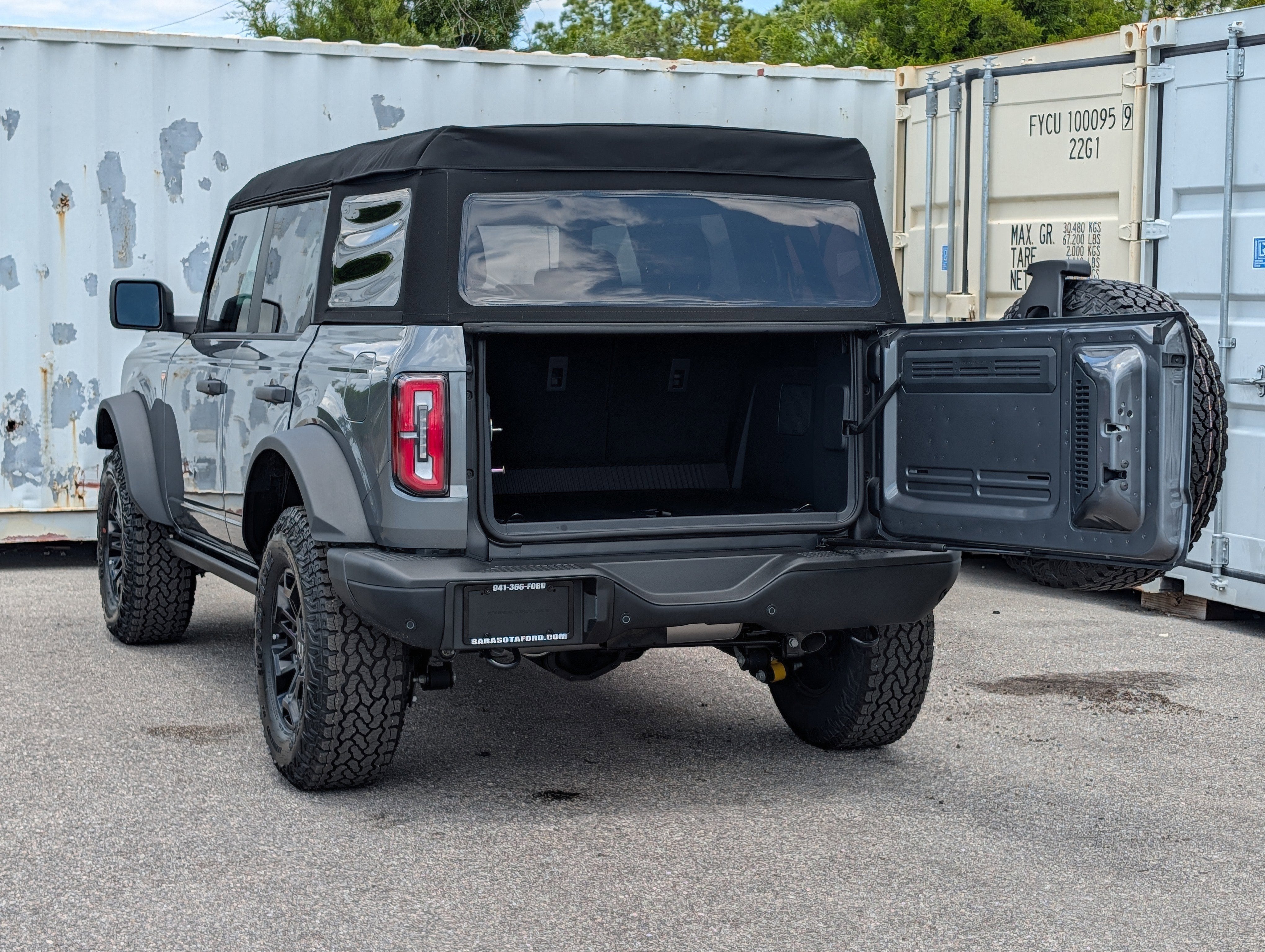 2026 Ford Bronco Badlands