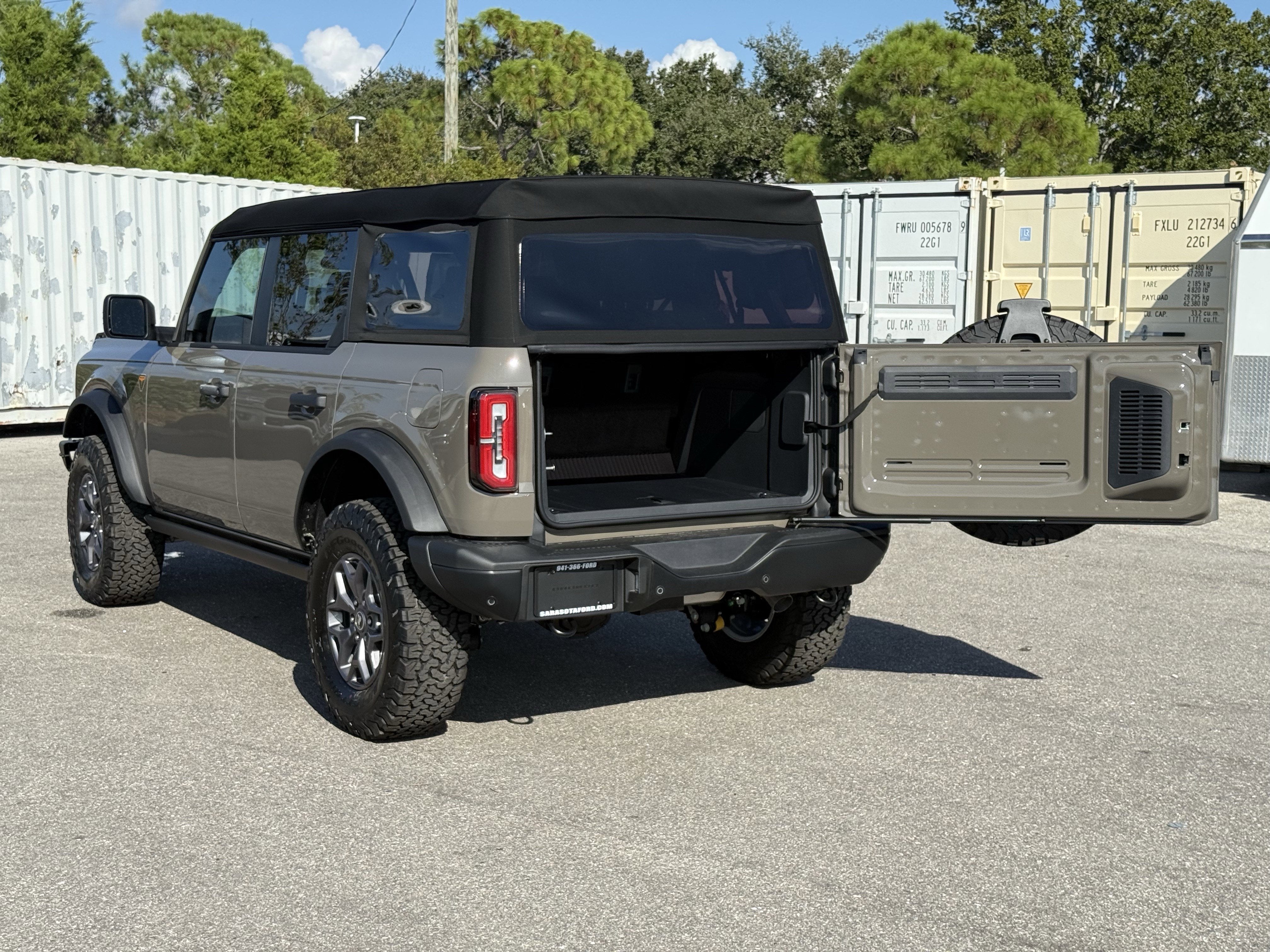 2025 Ford Bronco Badlands