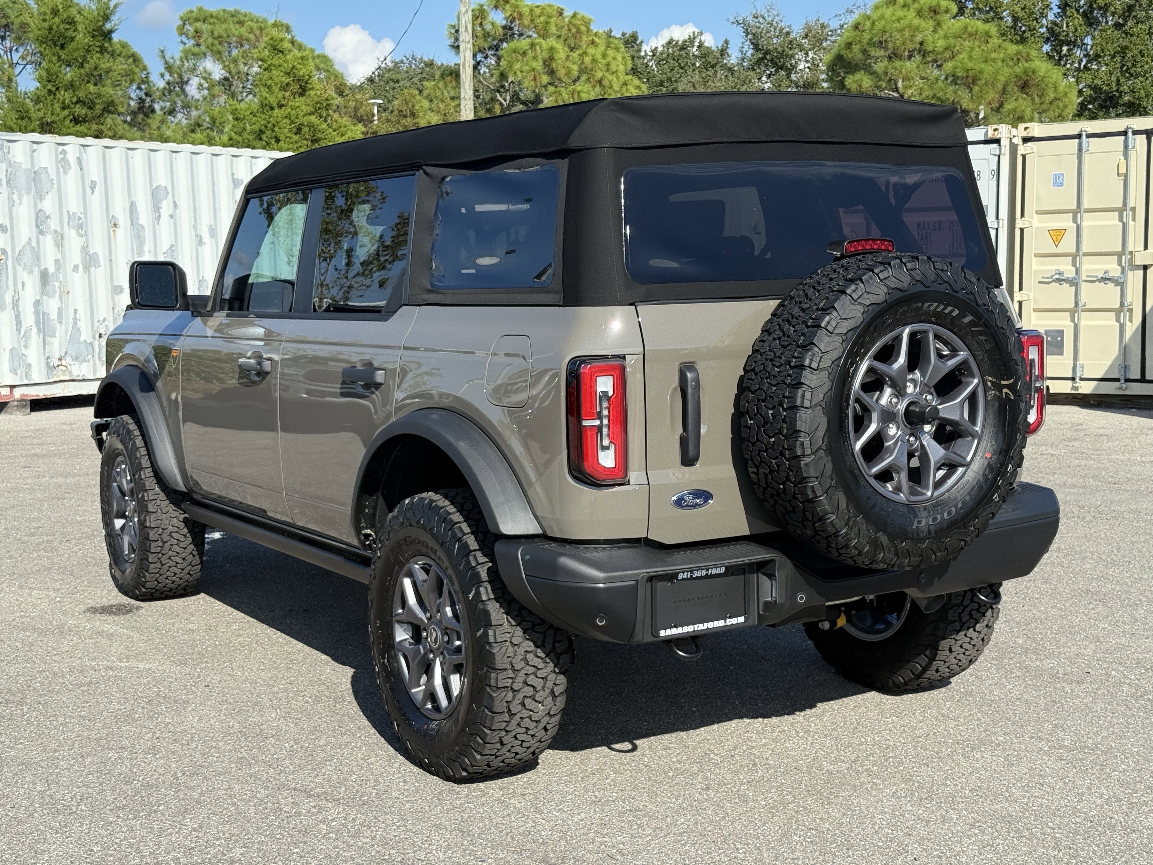 2025 Ford Bronco Badlands