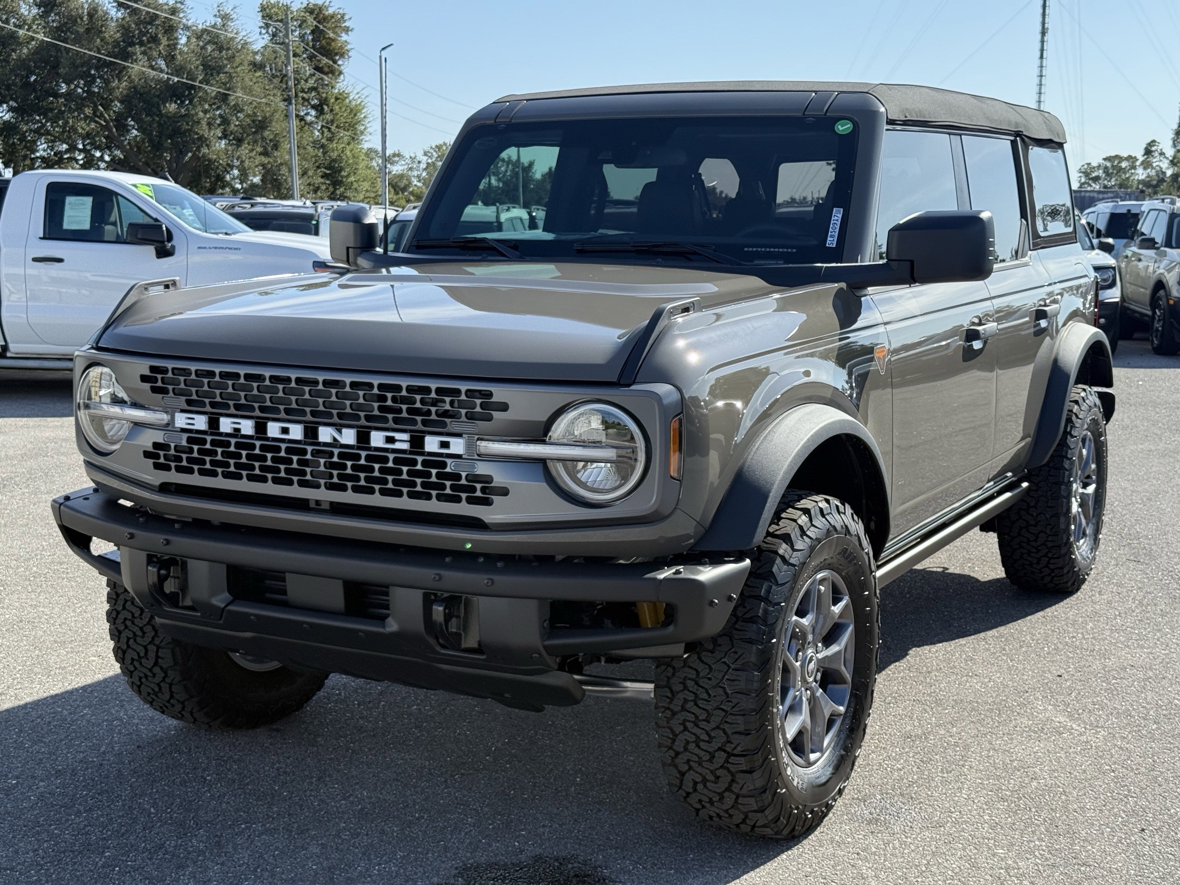 2025 Ford Bronco Badlands