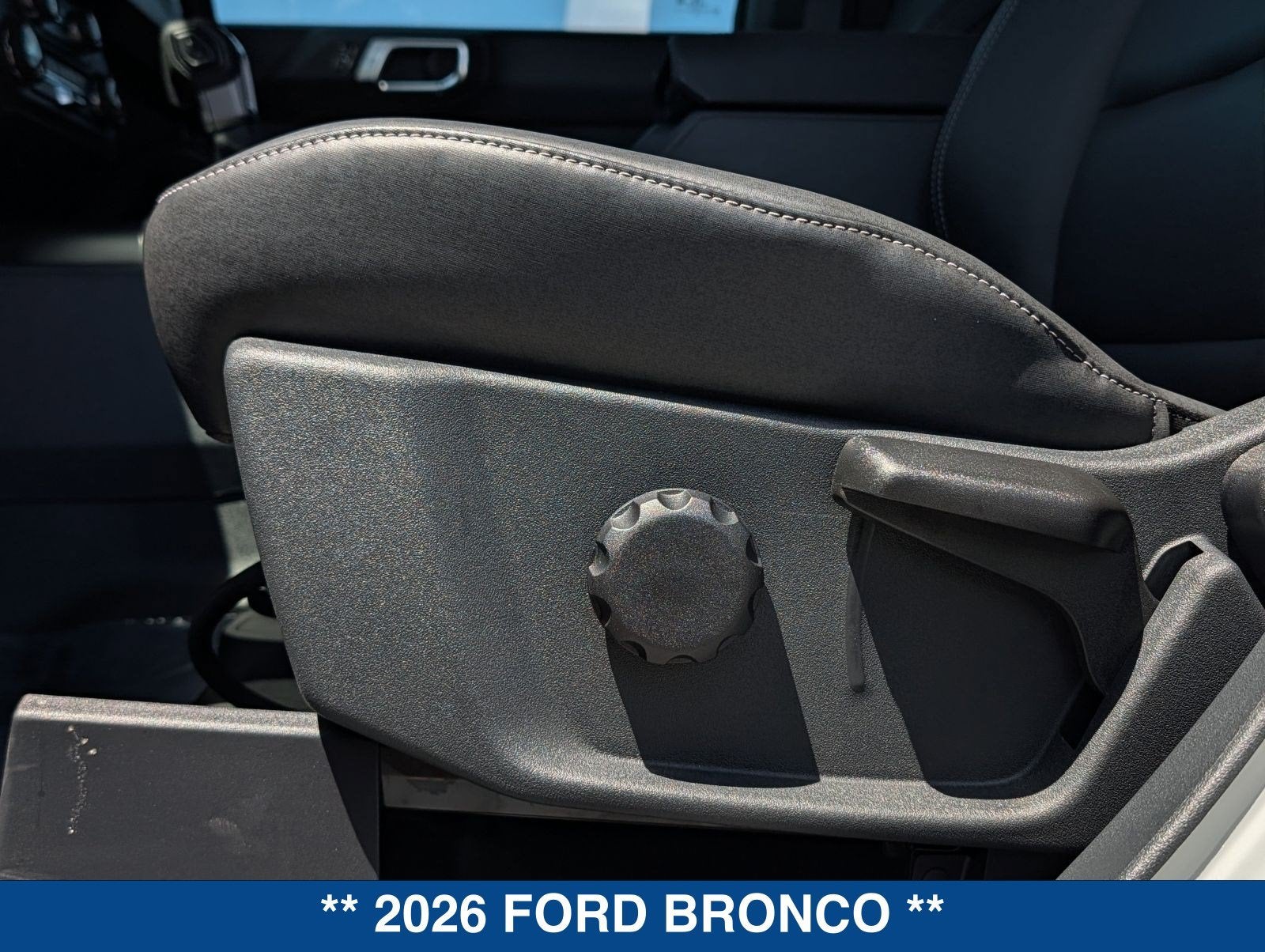 2026 Ford Bronco Badlands