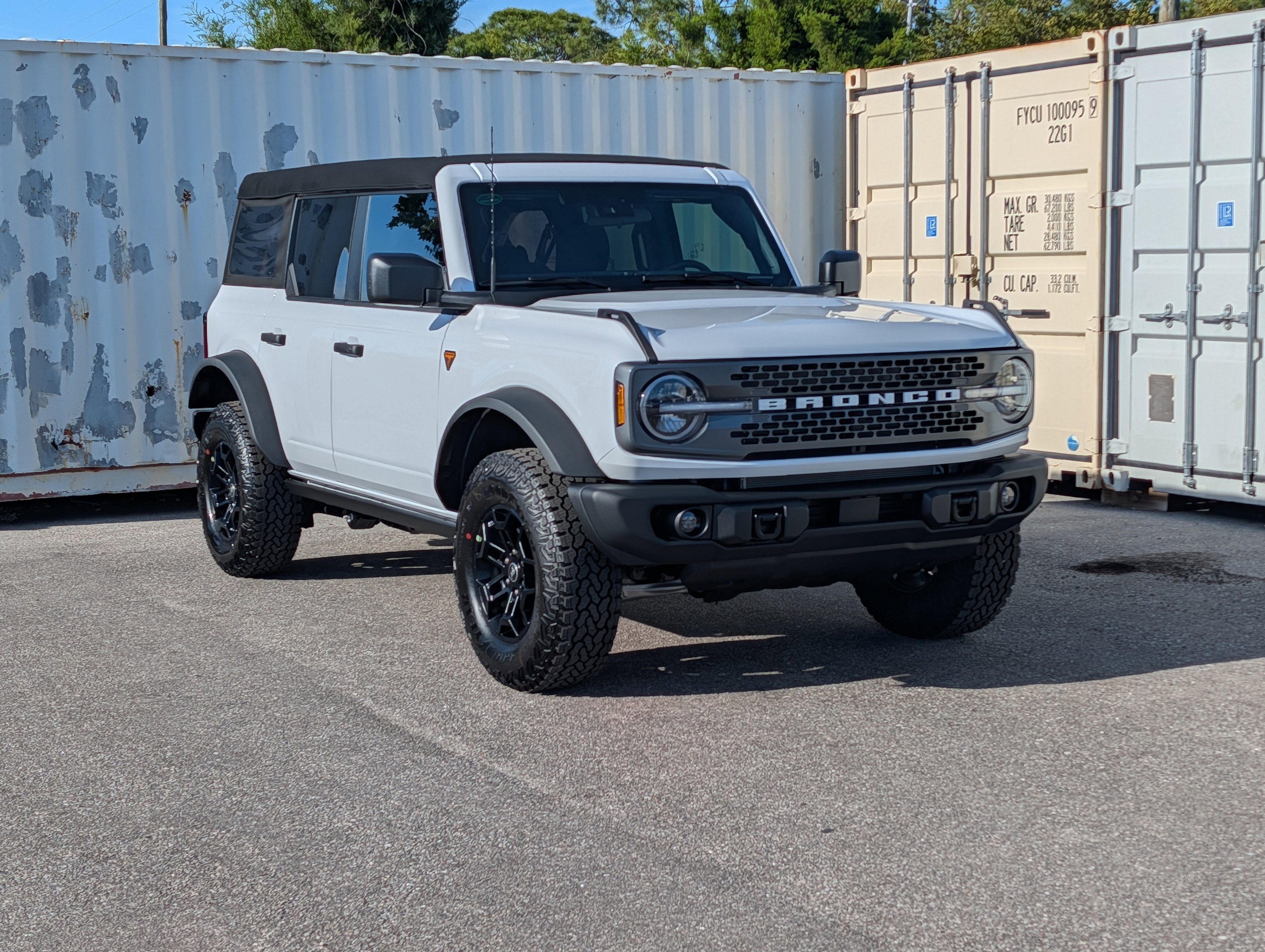2026 Ford Bronco Badlands