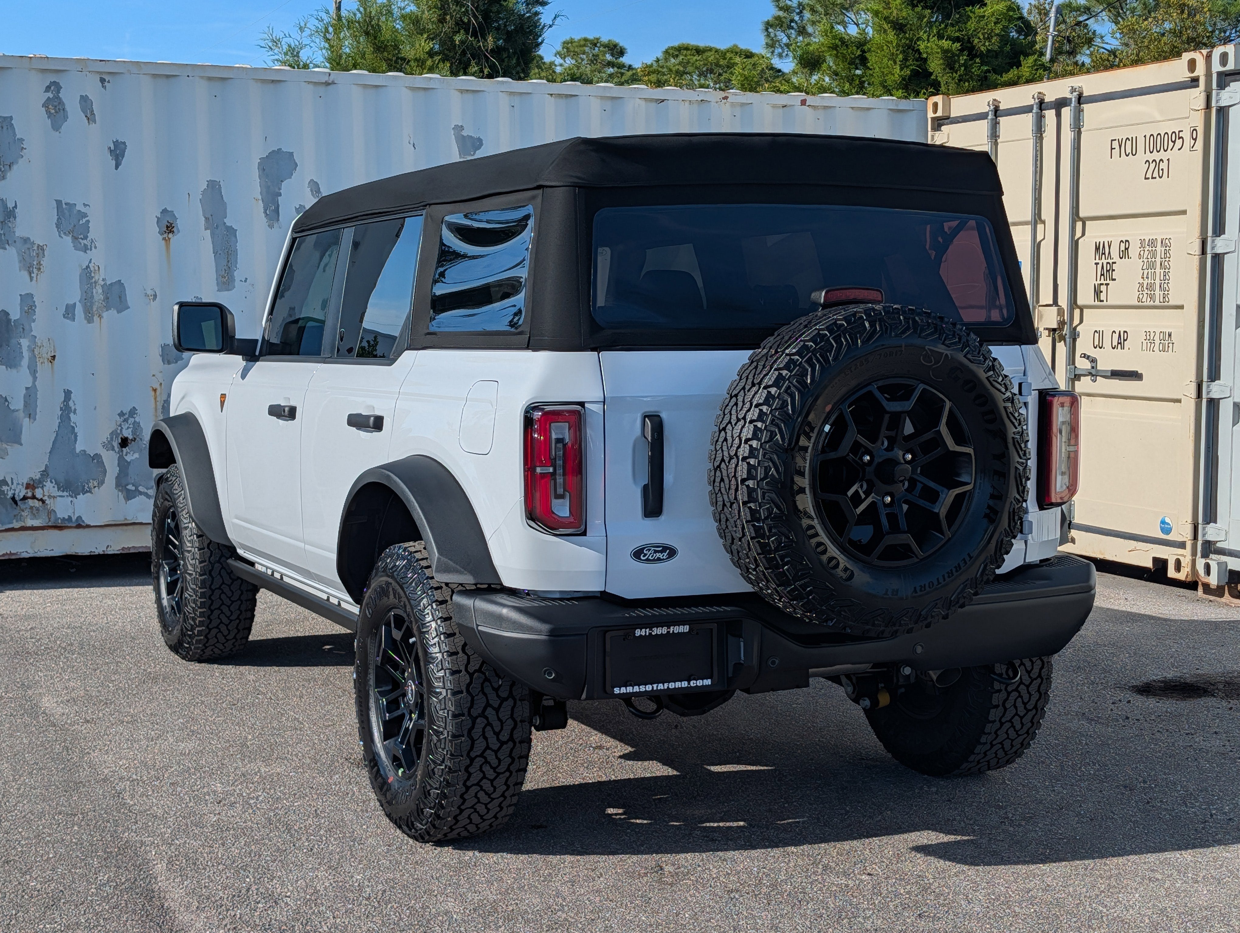 2026 Ford Bronco Badlands