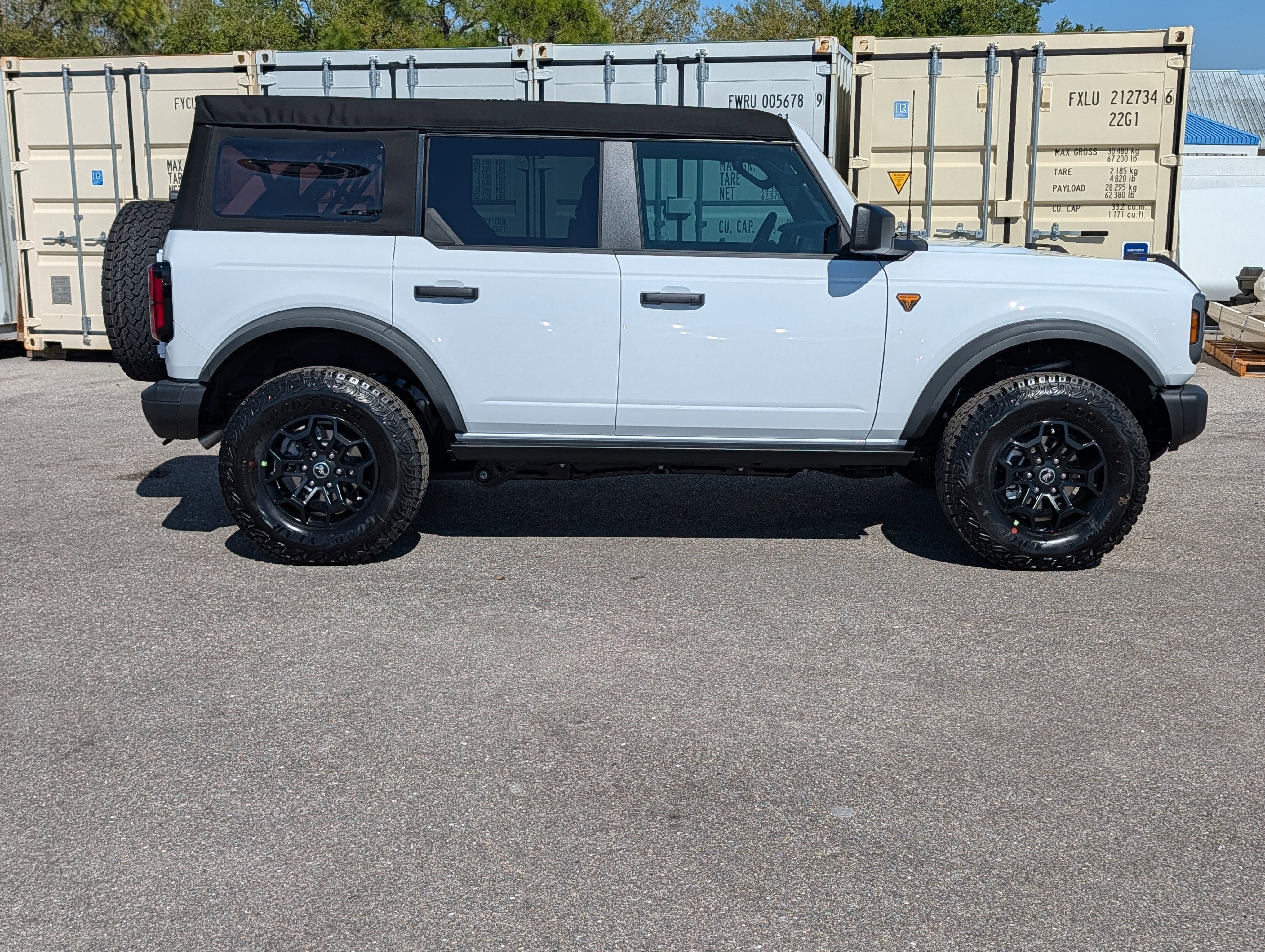 2026 Ford Bronco Badlands